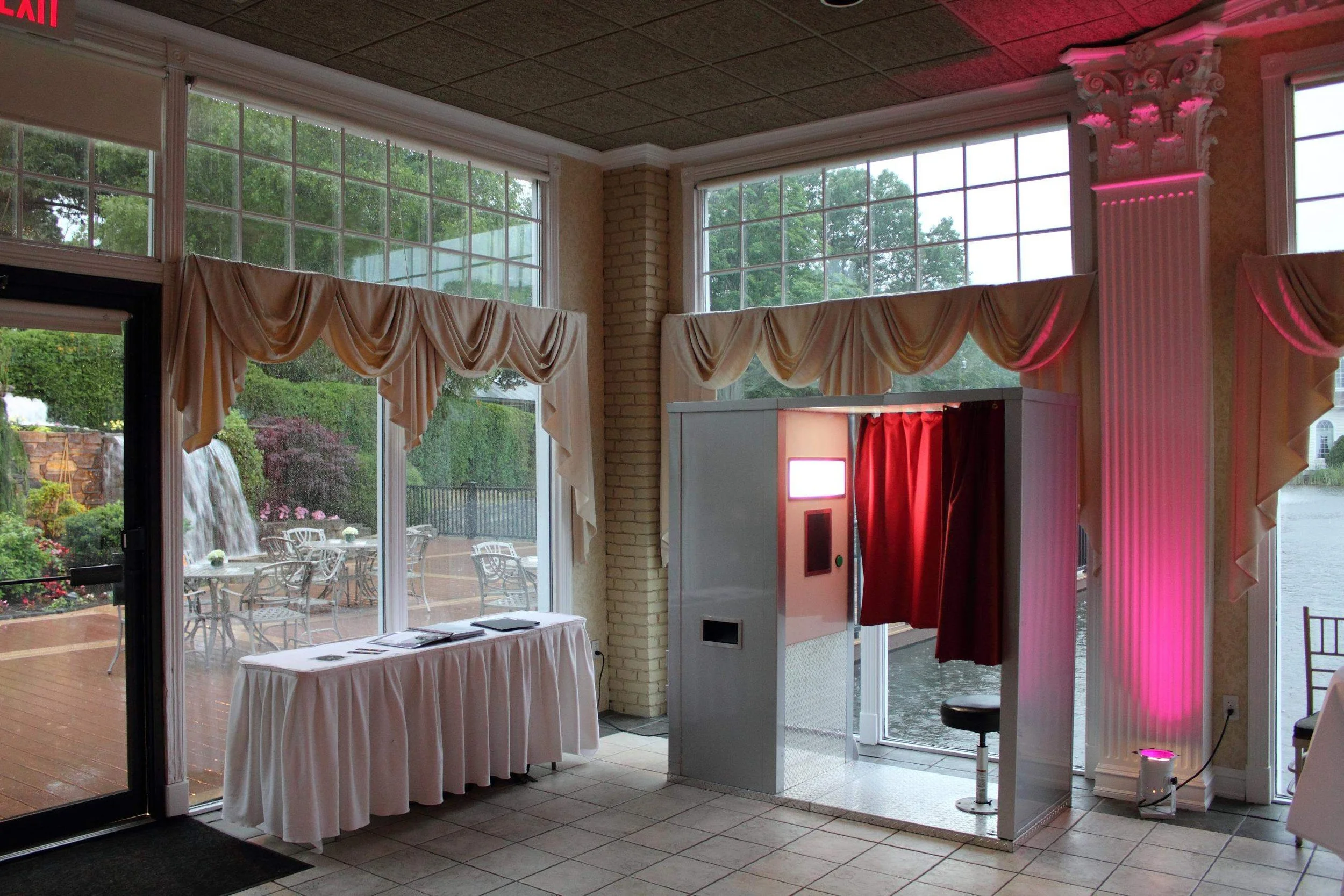 connecticut our photobooth in your favorite ct venues classic photo booth aqua turf