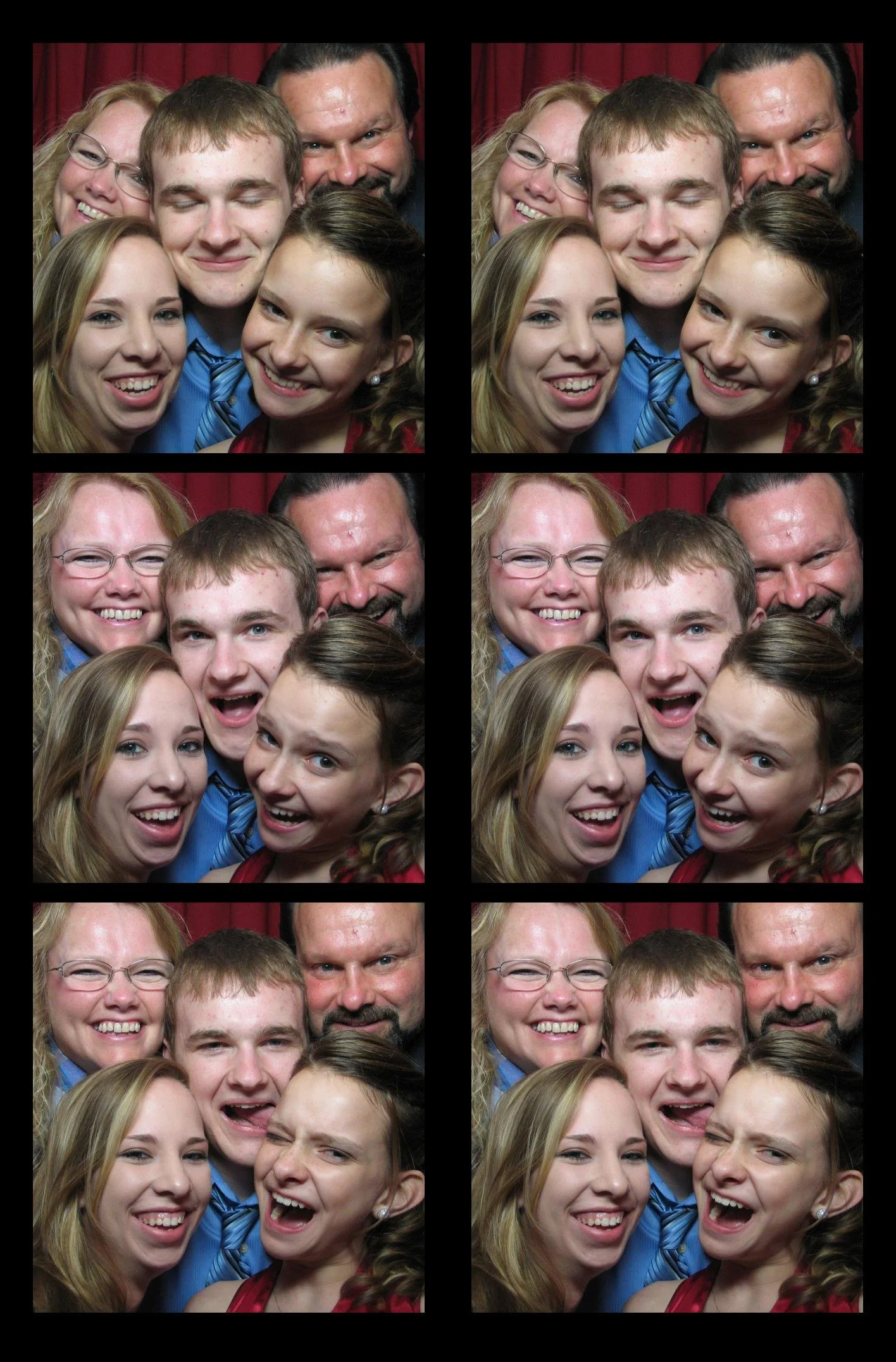 new york five in a booth family photo traditional photo booth