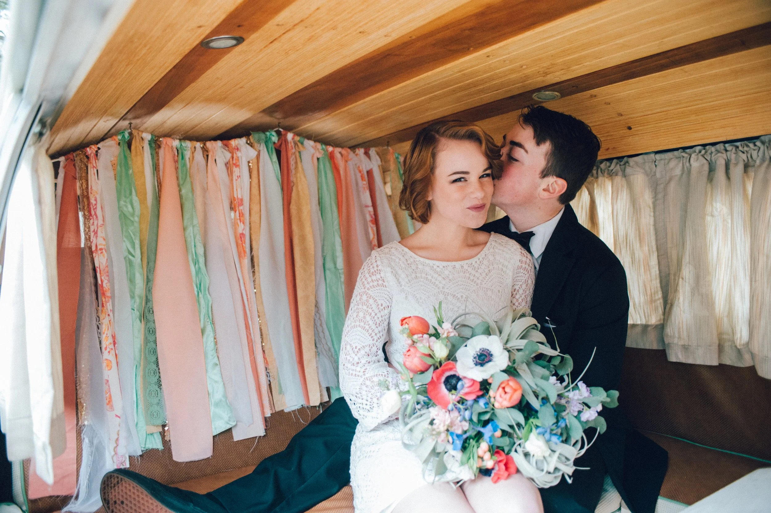 connecticut wedding vw bus photoshoot vw photobooth set up