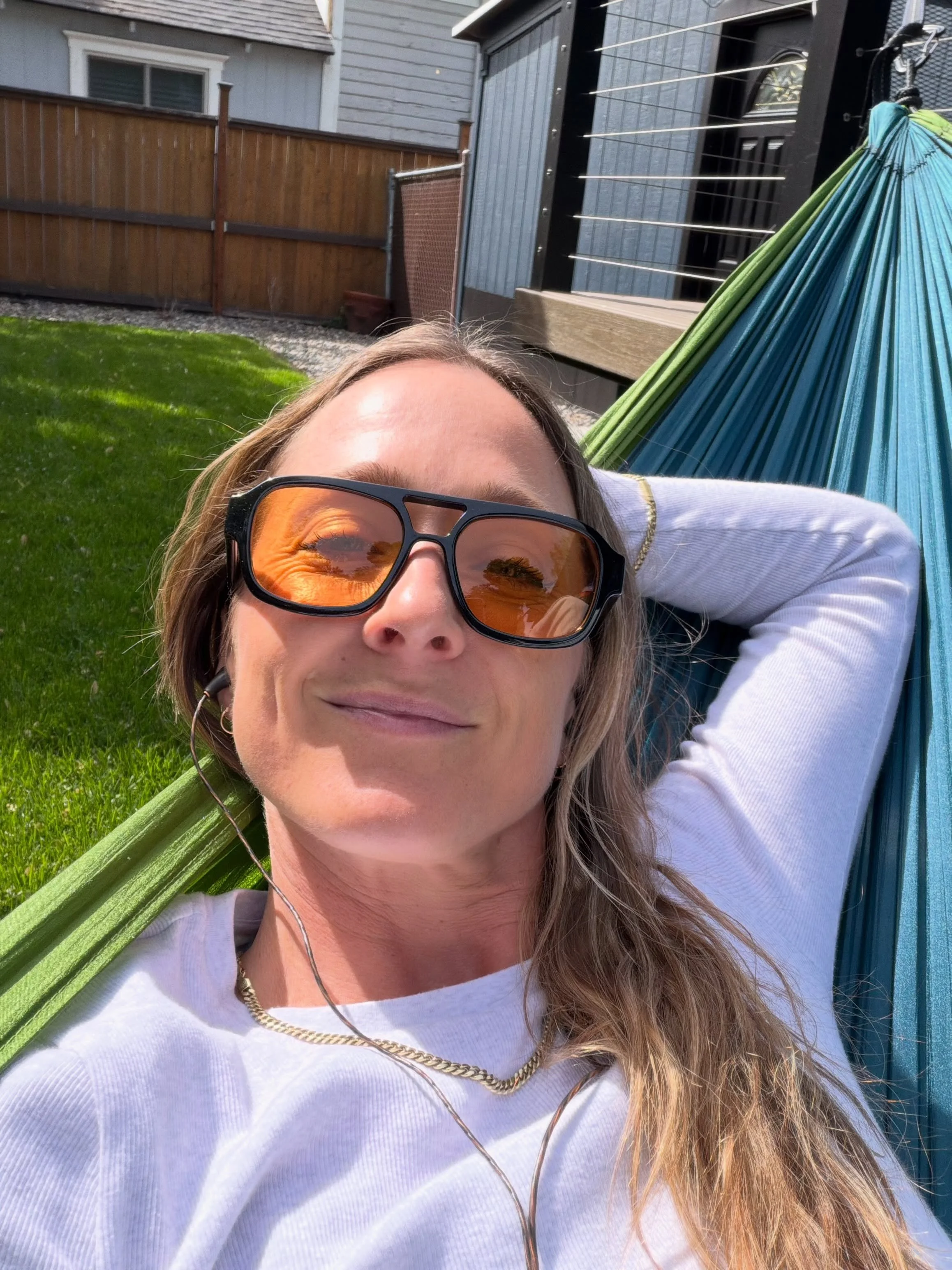 This is my practice and my life right now. Lots of hammock time, intuitive watercolor classes with @lindsay__king, time playing and moving in ways that feel supportive, being super lazy and letting myself be surrounded by so much love.

I&rsquo;ll ke