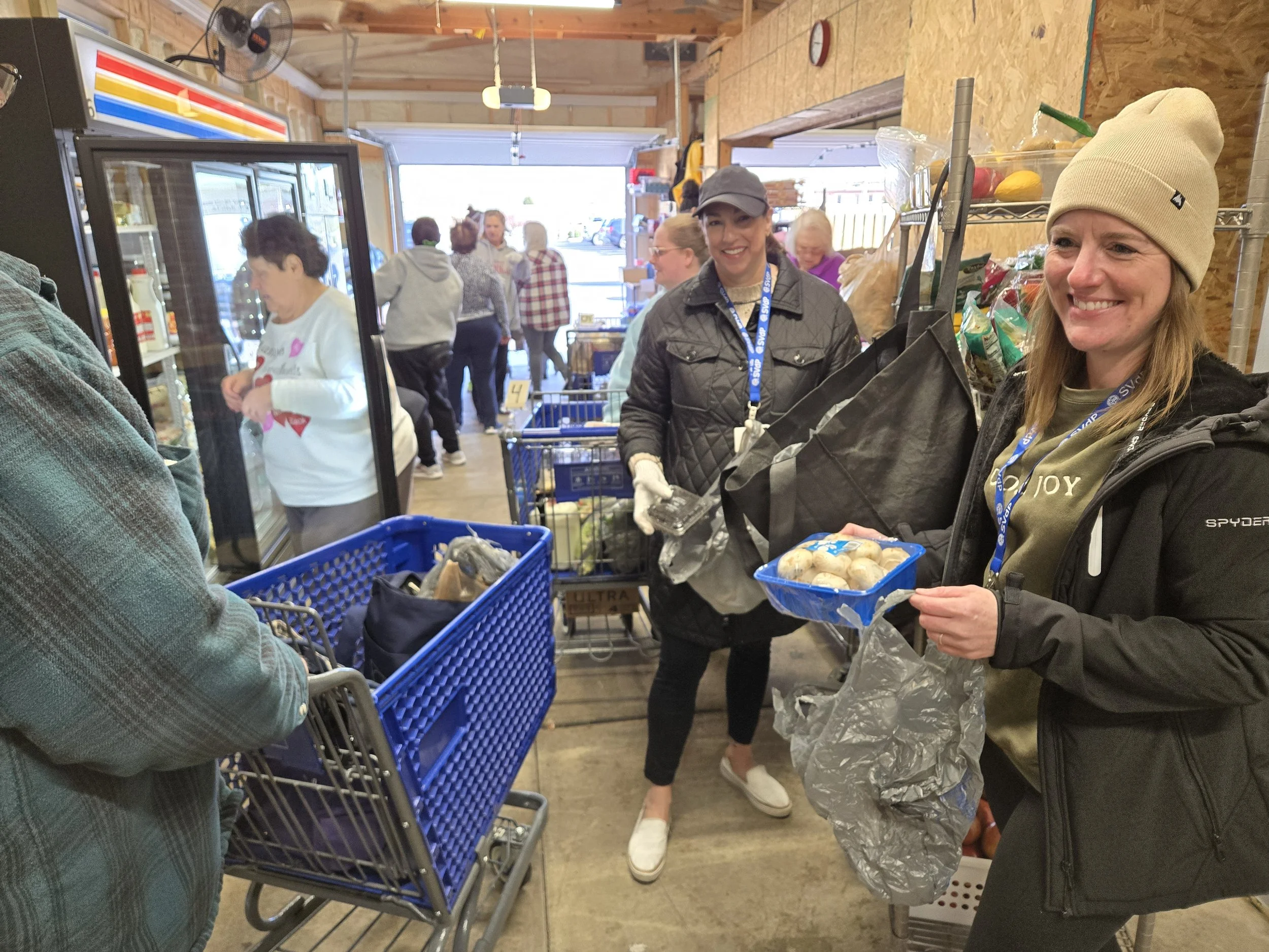 Shoppers in annex.jpg