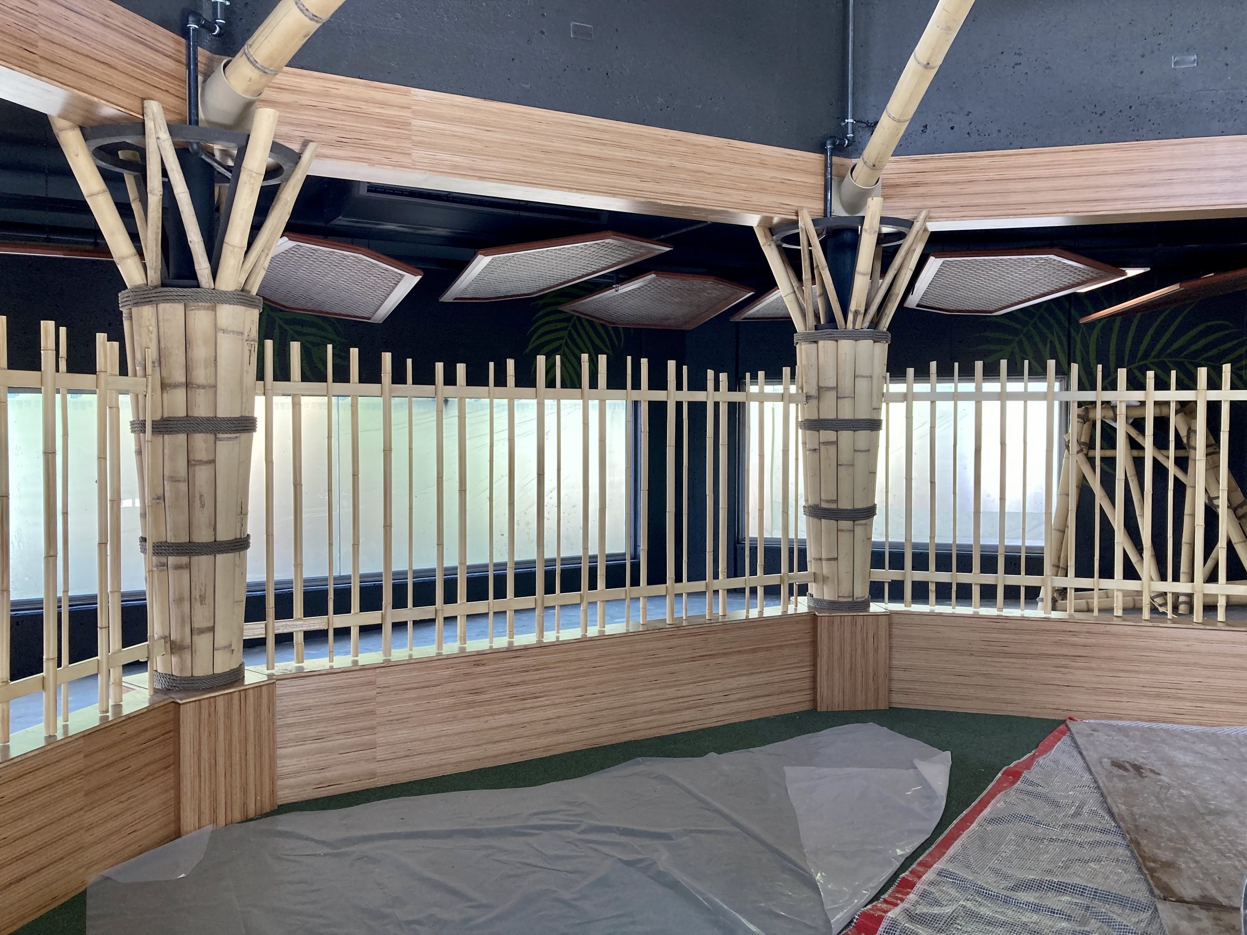 Gorilla Enclosure Installation at the Henry Doorly Zoo by Custom Artisan Finishes in Omaha, Nebraska