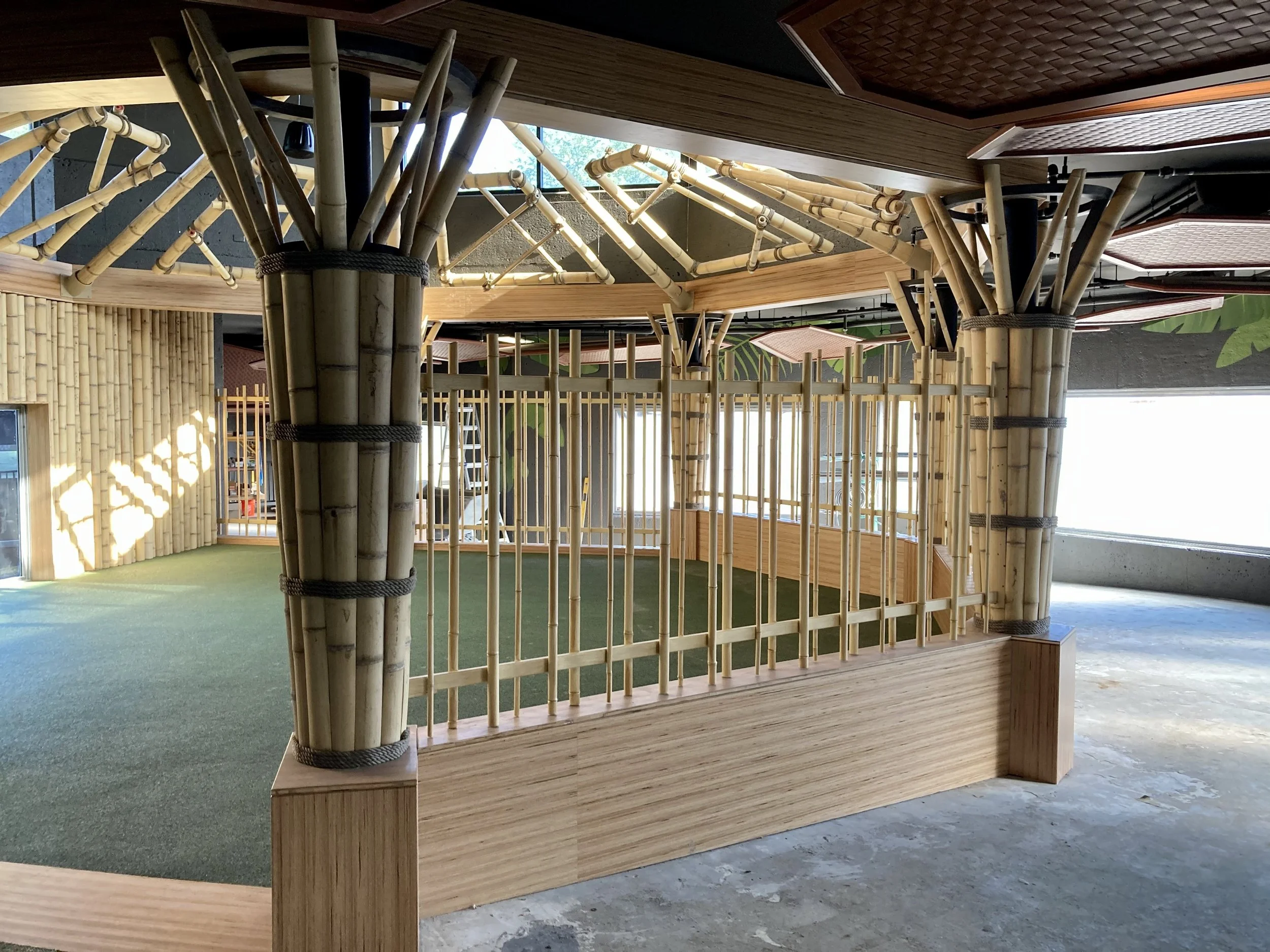 Gorilla Enclosure Installation at the Henry Doorly Zoo by Custom Artisan Finishes in Omaha, Nebraska