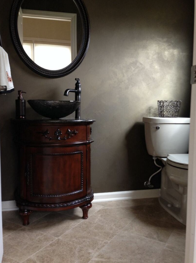 Residential Finishes. Venetian Plaster and Color Washing by Custom Artisan Finishes in Omaha, Nebraska