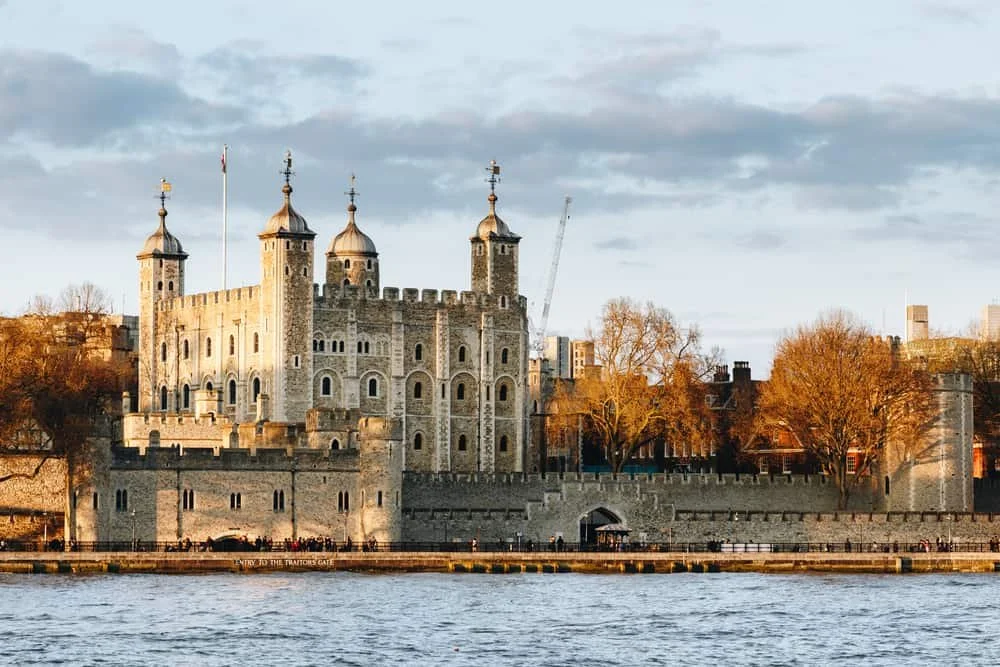 tower of london in autumn