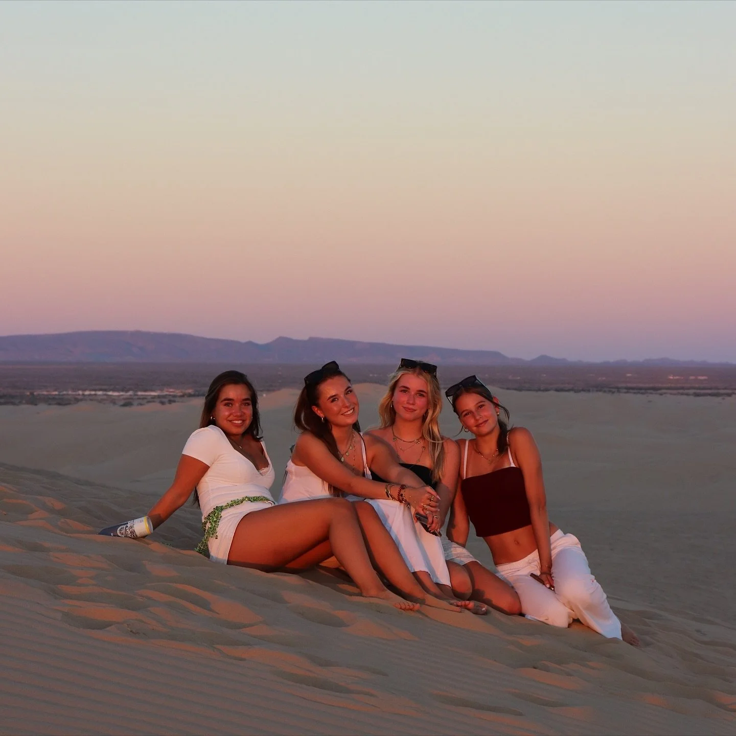 Our most popular tour&hellip;an escape from the city of San Diego!!
Book your spot for our upcoming Imperial Sand Dunes tour on November 12th 😎🏄