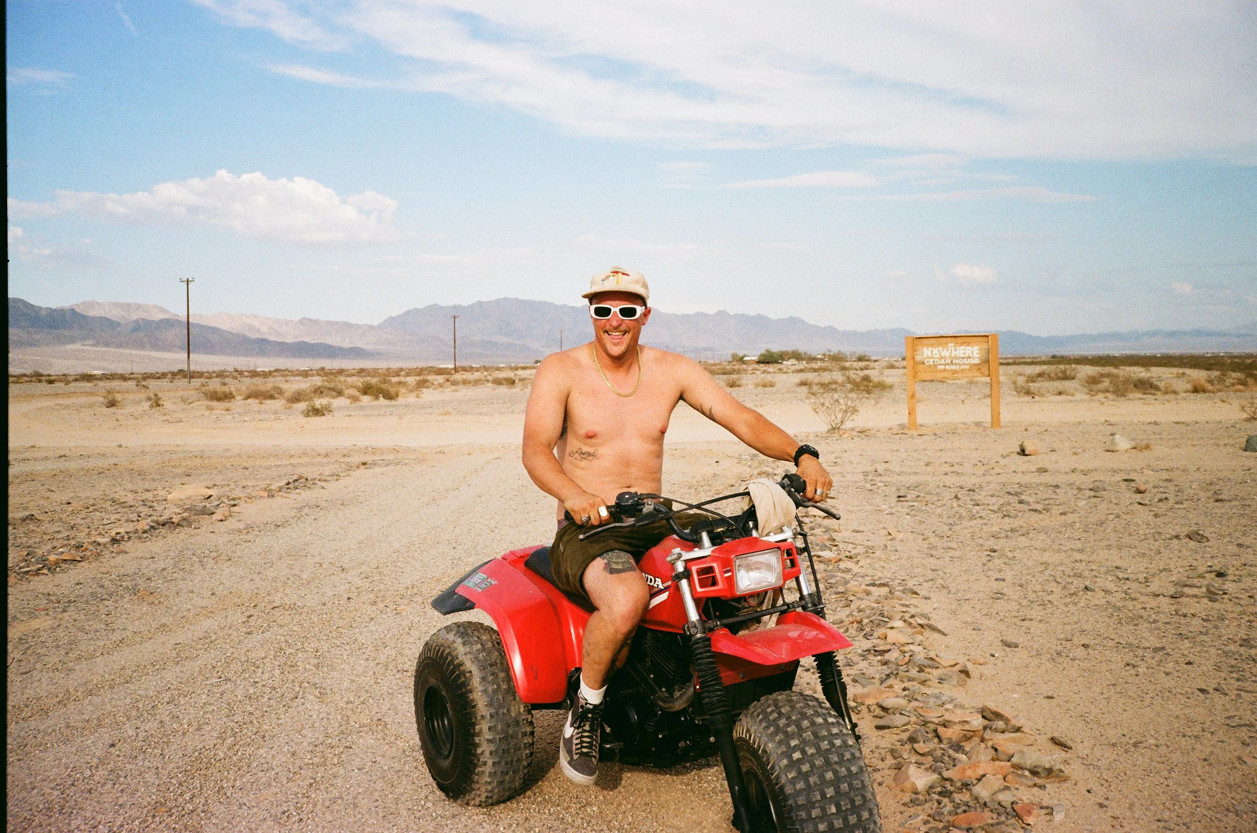 2025-T3_Nick_40th_Frank_Syd_Kodak 200-004.jpg