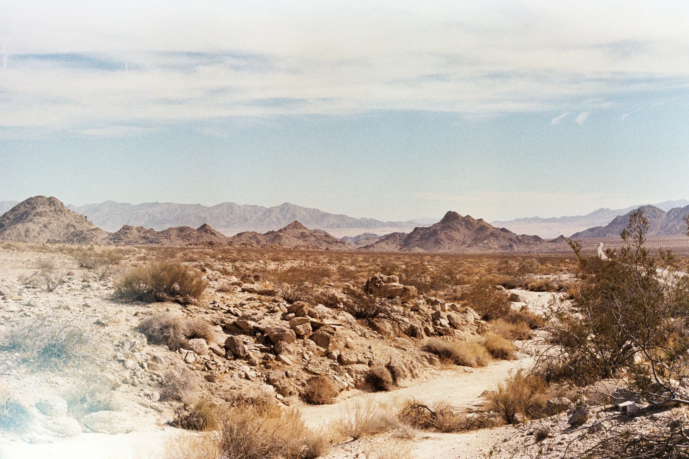 2022-DesertLandscape_JeremyGuns_Canon--013.jpg
