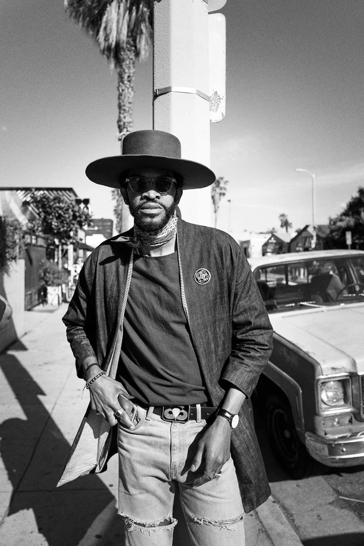 2018-016_Emmett_LA_Street-349_RT_B&W.jpg