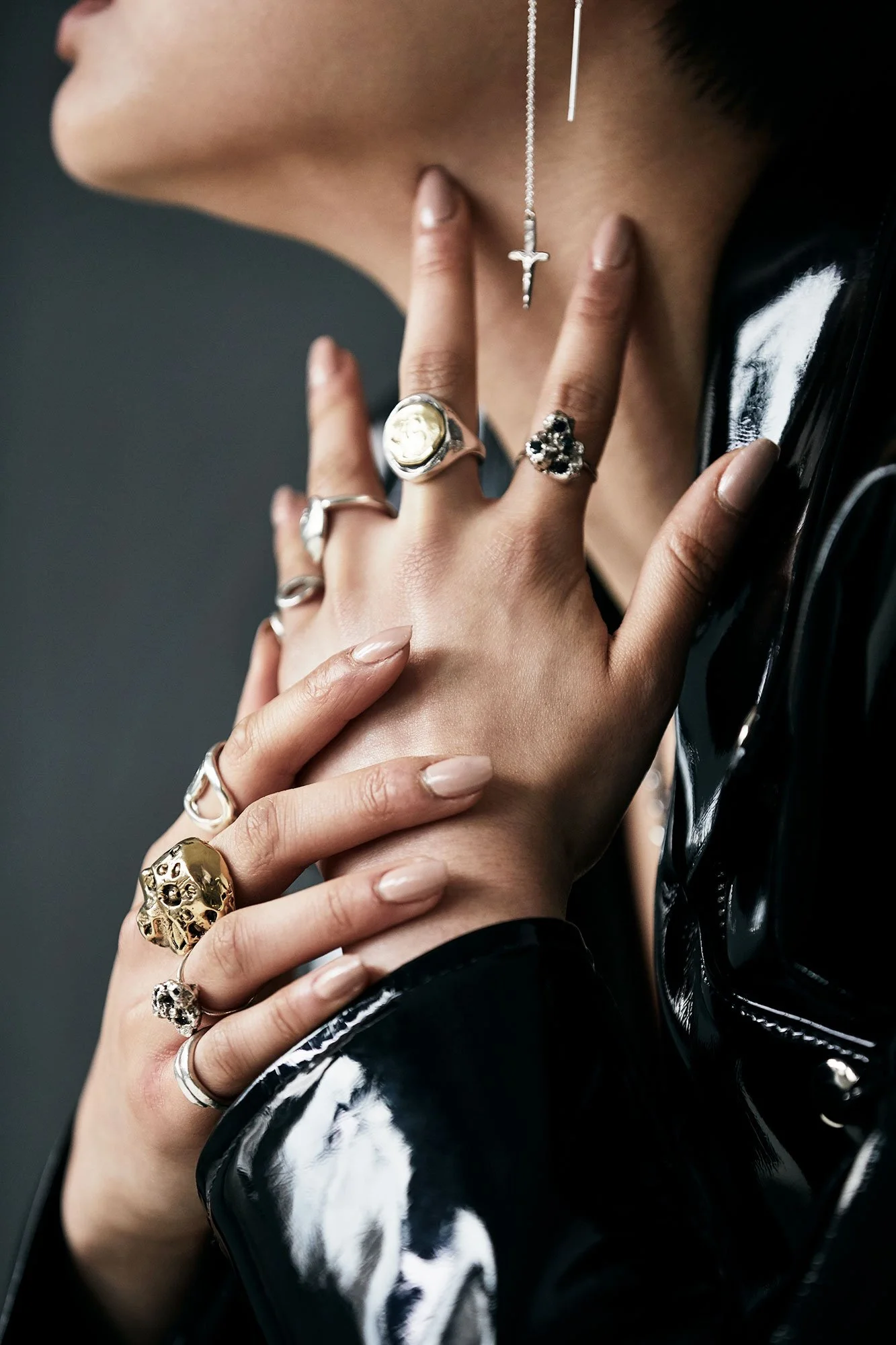 michael-scott-slosar-fashion-Britt-Bolton-jewelry-NYC-designer-maker-accessories-rings-earrings-Joyce-Mao-2019-006_C_1118-RT.jpg