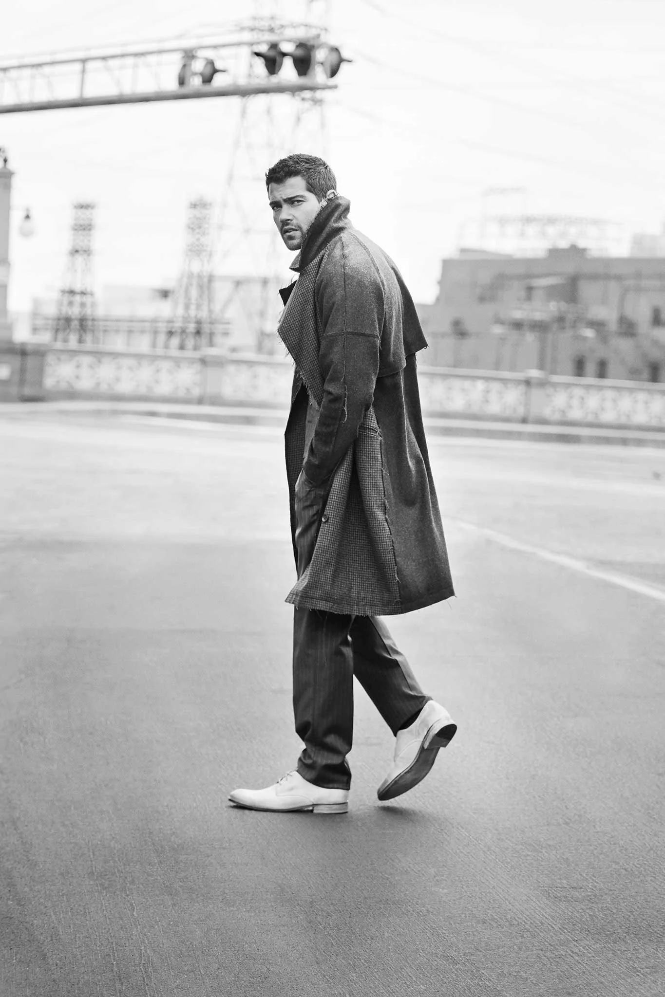 michael-scott-slosar-celebrity-fashion-photographer-la-ny-las-vegas-2016-019_G-110_RT_B&W_V3.jpg