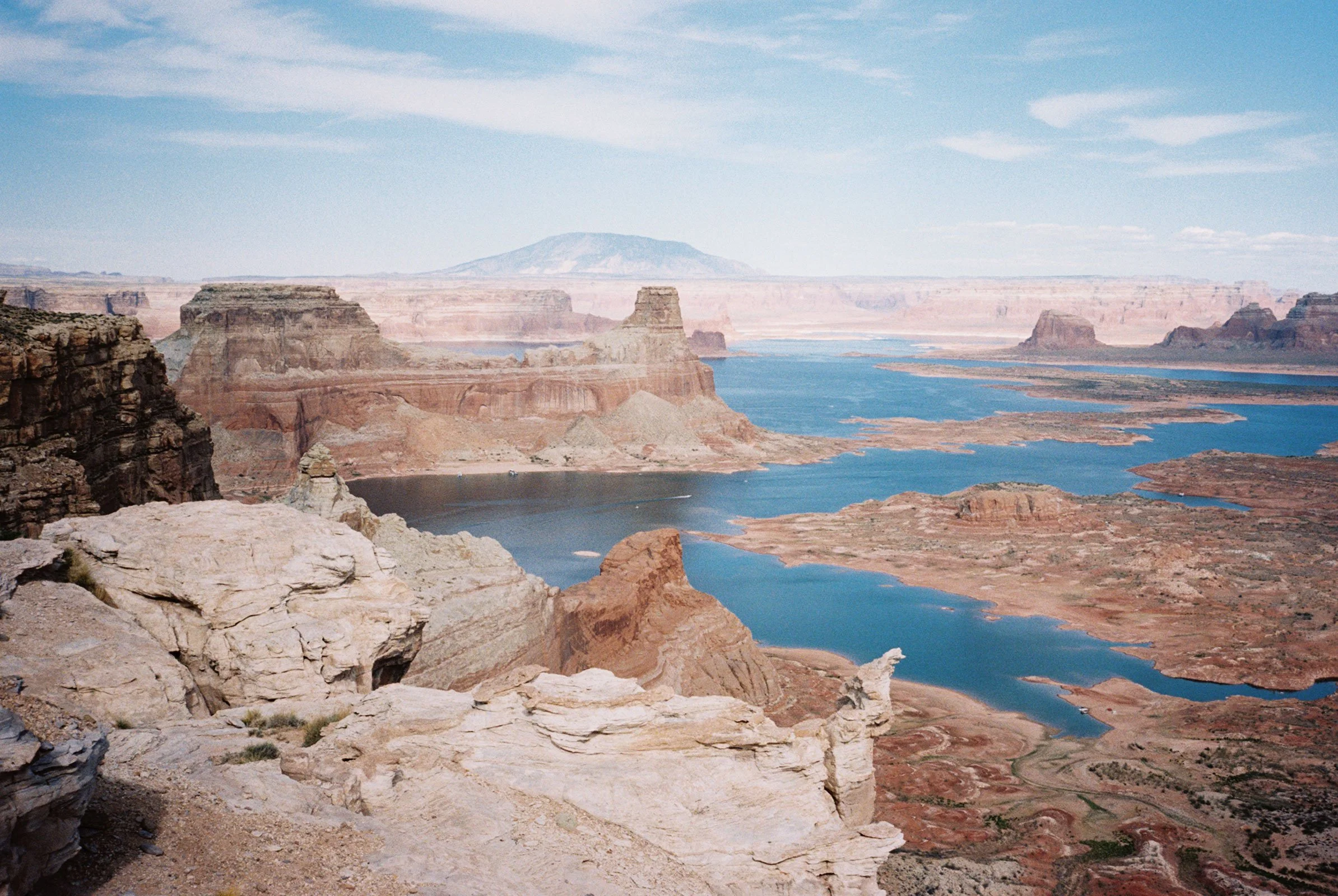 2020-COVID_Road_Trip_FILM-RT-mich473-012-RT.jpg