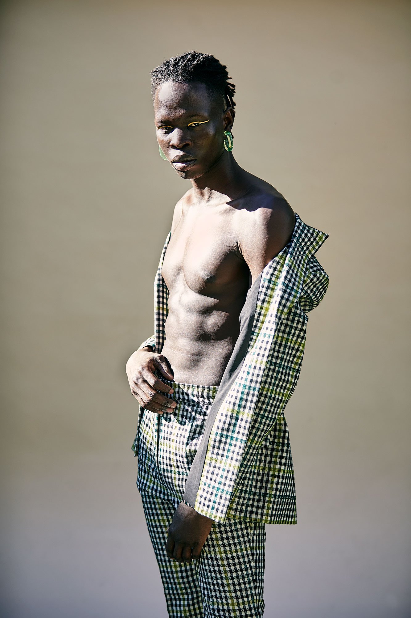 michael-scott-slosar-fashion-lifestyle-urban-editorial-Los-Angeles-photographer-character-style-2020-005_Nyang-3-1574_RT.jpg