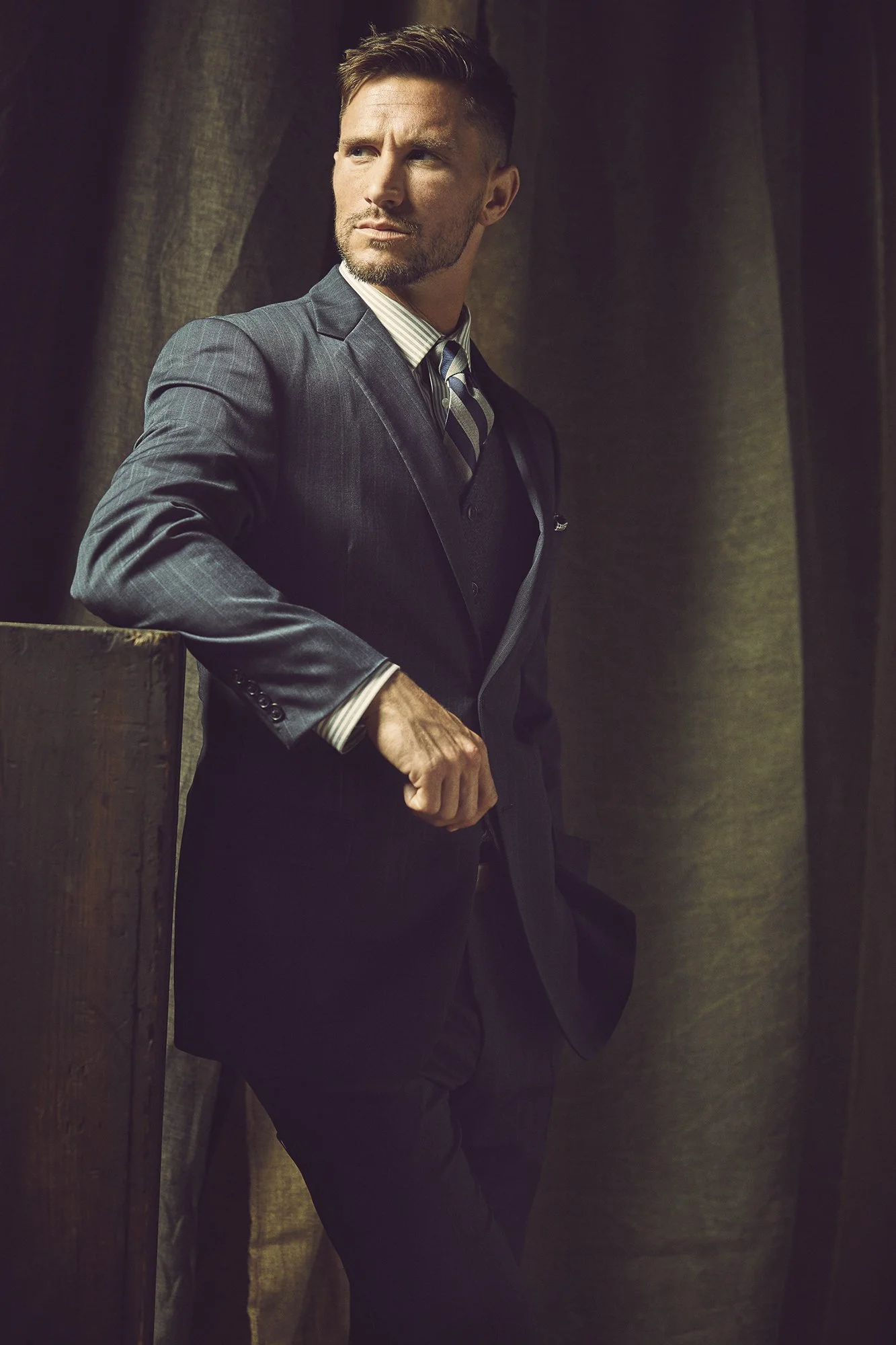 JABFL15_LOOKS_SUIT_9_9308_RT.jpg