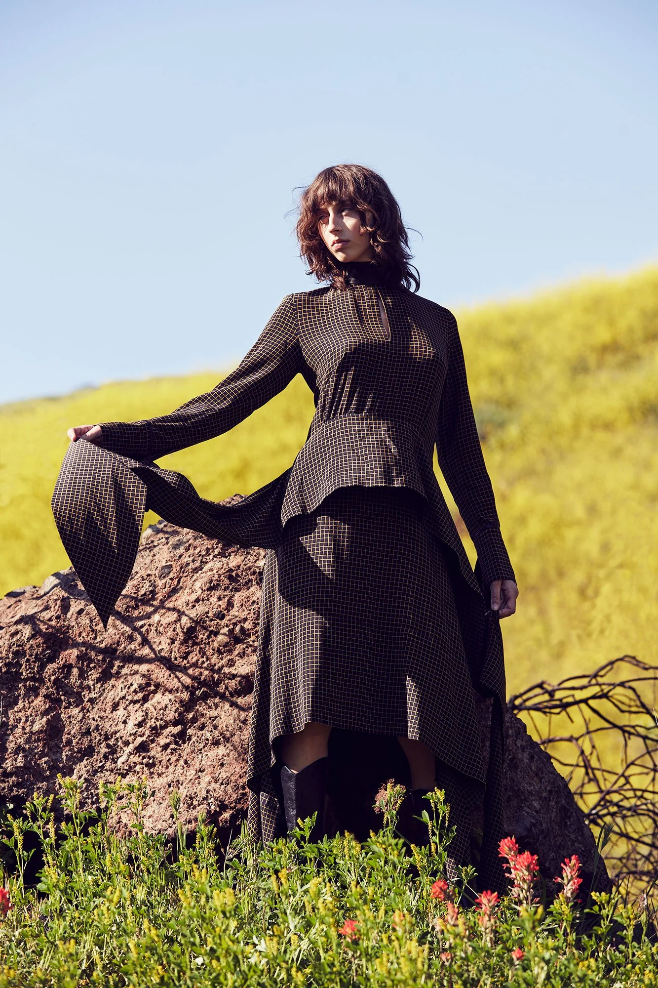michael-scott-slosar-lifestyle-womens-fashion-superbloom-wildflowers-Malibu-Portia-2019-009-A-070-RT.jpg