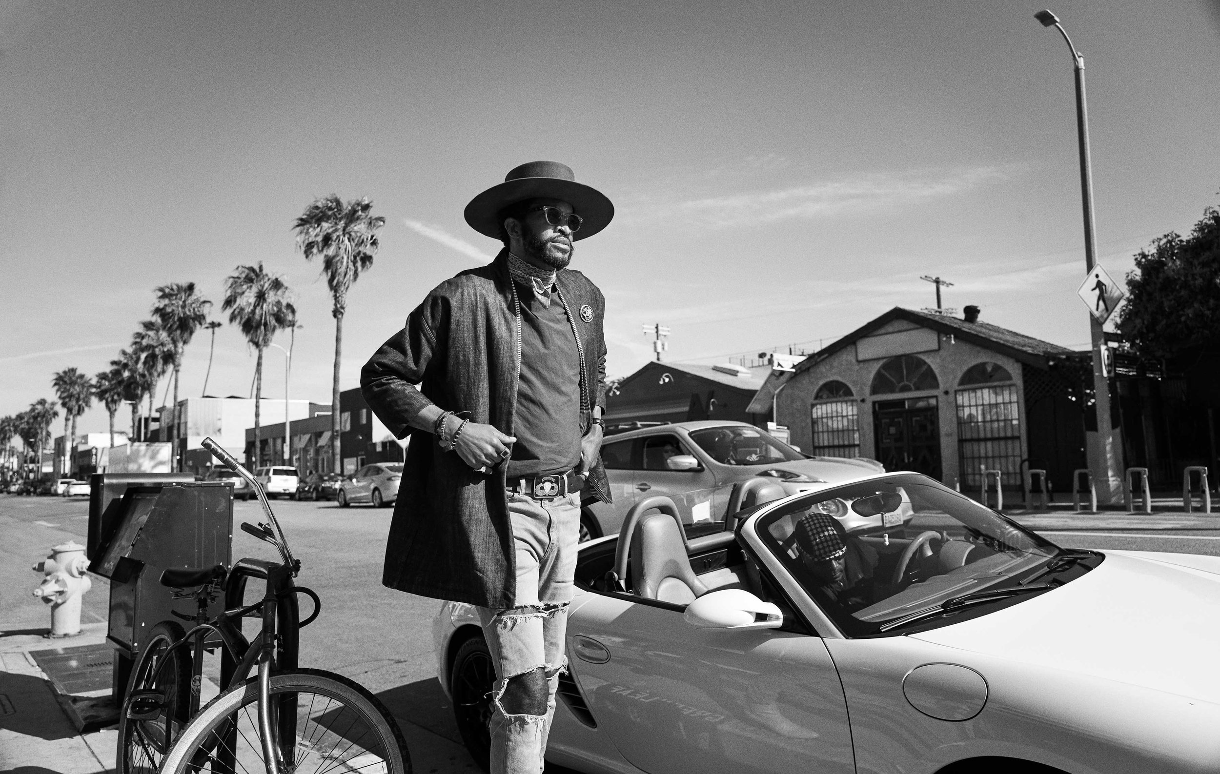 2018-016_Emmett_LA_Street-217_RT_B&W.jpg