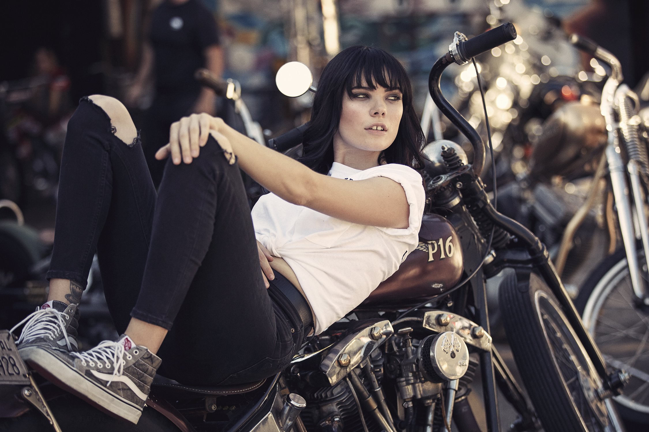 michael-scott-slosar-motorcycle-lifestyle-advertising-photographer-la-ny-las-vegas-2016-013_B-380_RT_V2.jpg