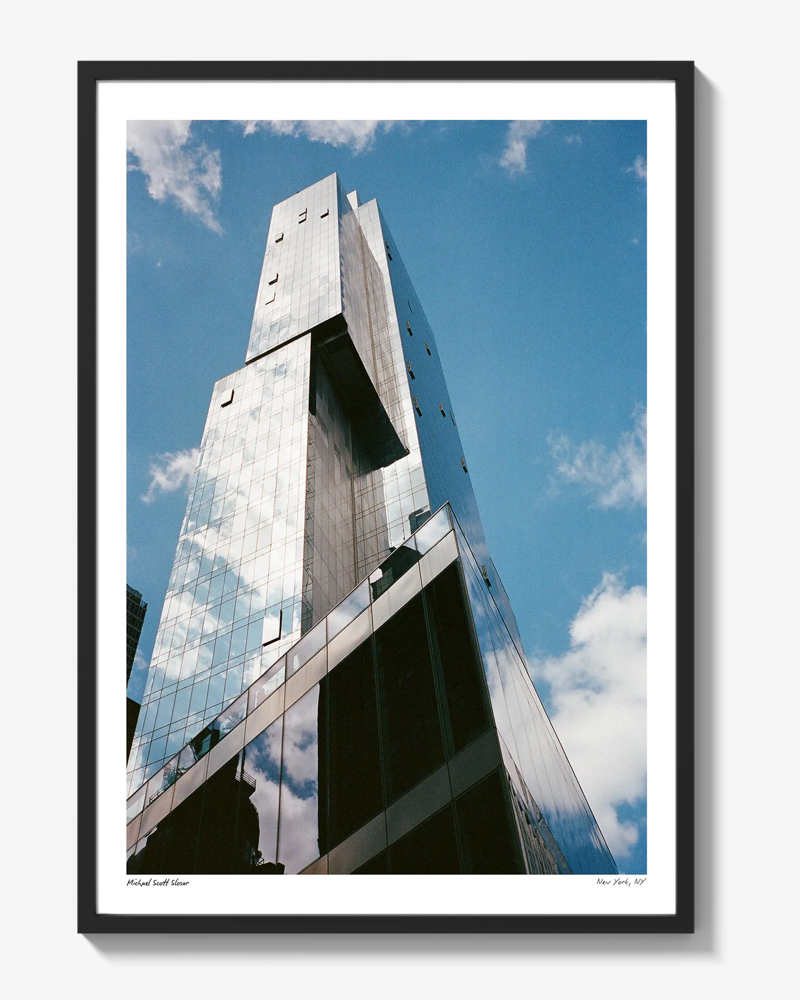 2024-T3_NYC_Julius_Vegas_Mikey_Shainel-011_11x14_No_Matte_12_25 x 9_25-BLK.jpg