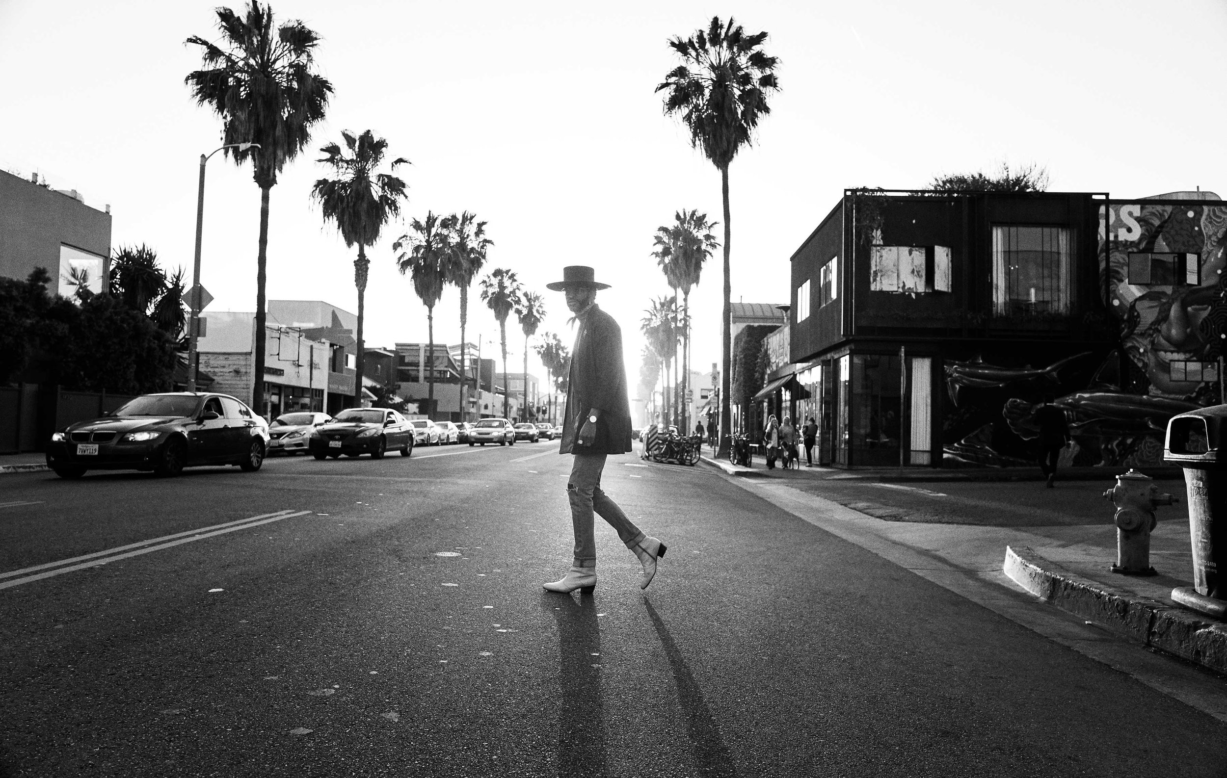 2018-016_Emmett_LA_Street-944_RT_B&W_V2.jpg