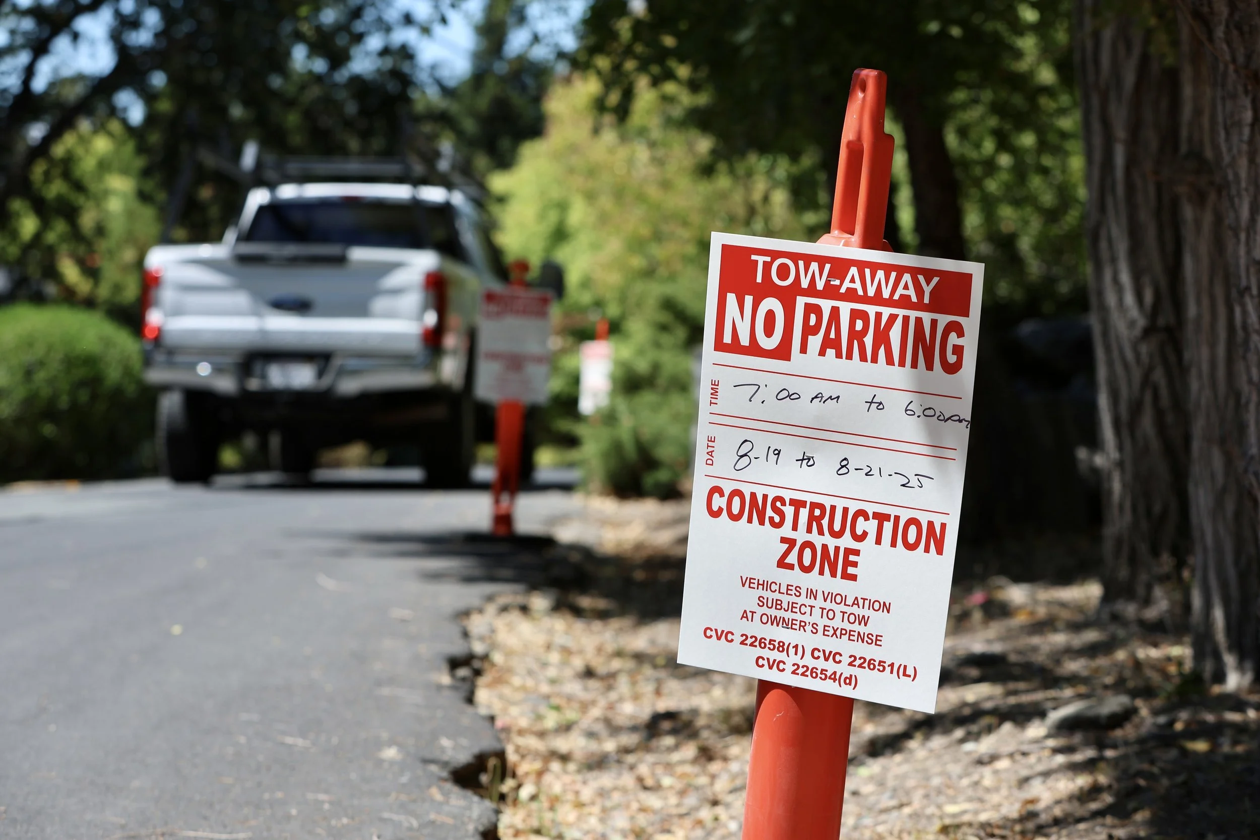 Tow Away No Parking Signs from 1st Vanguard.JPG