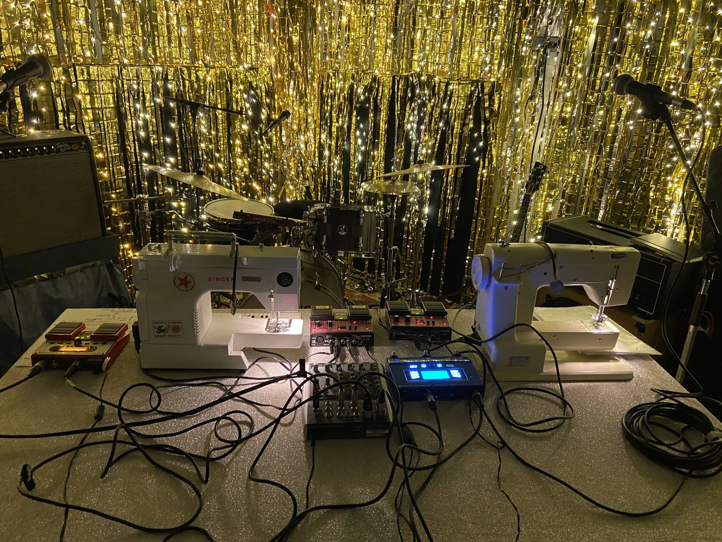 M.O.G. (mothers of god) | Café Tangel, Vienna