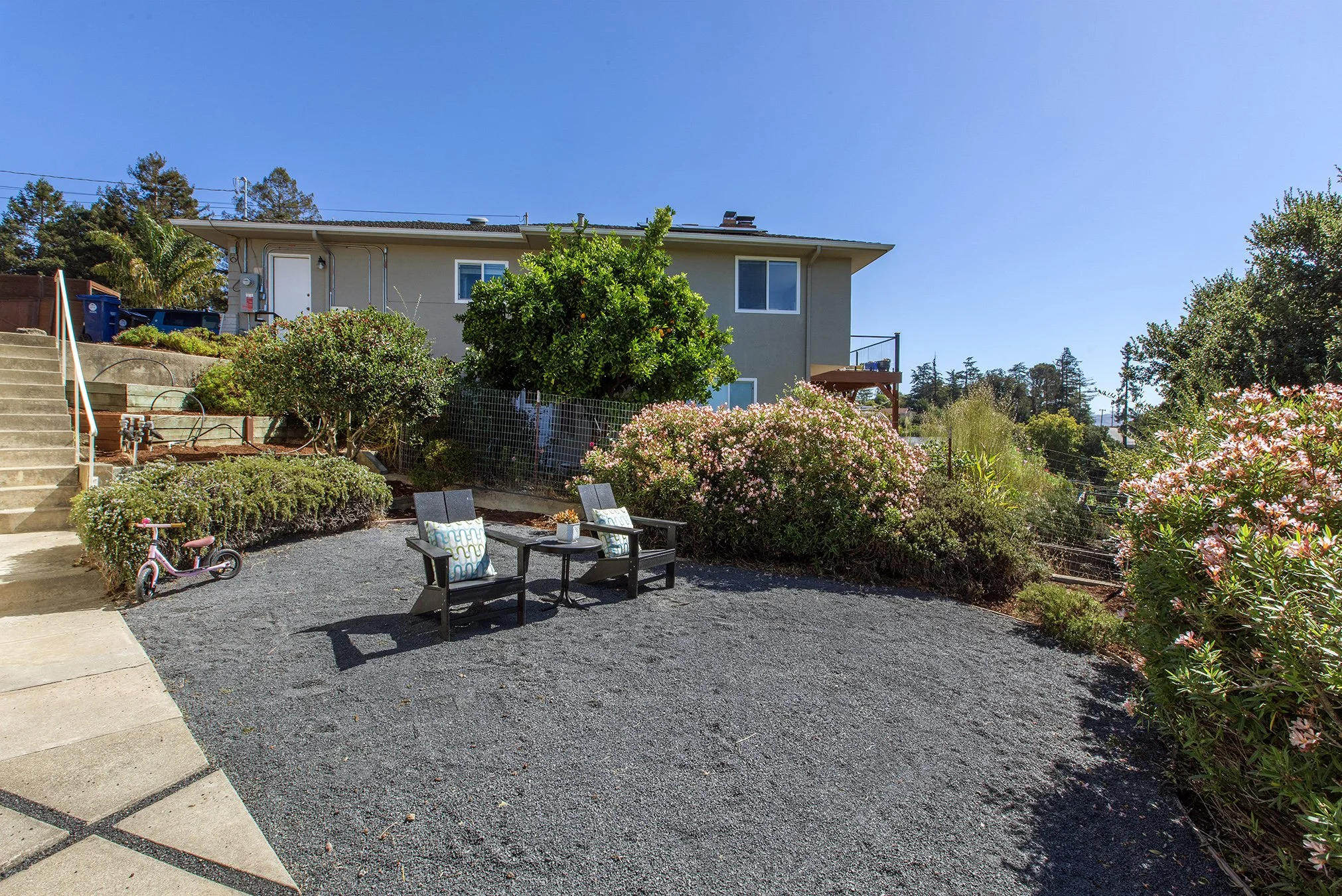 18076Jaymark Yard12.jpg