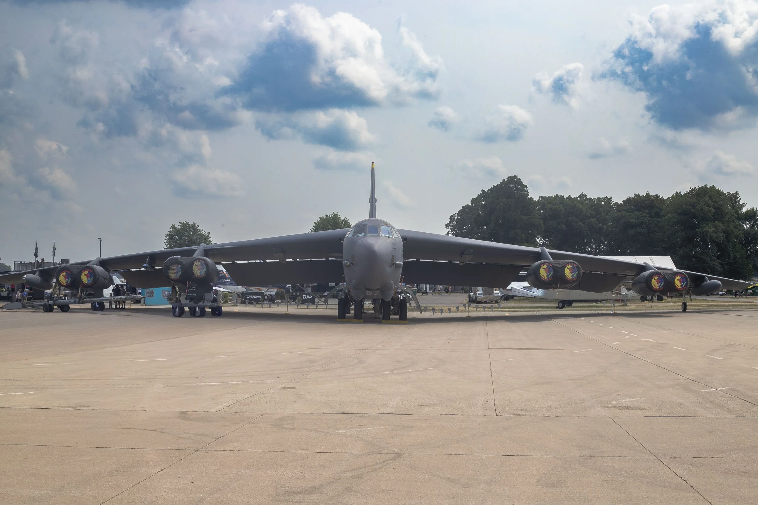 B52 wings-260726.jpg