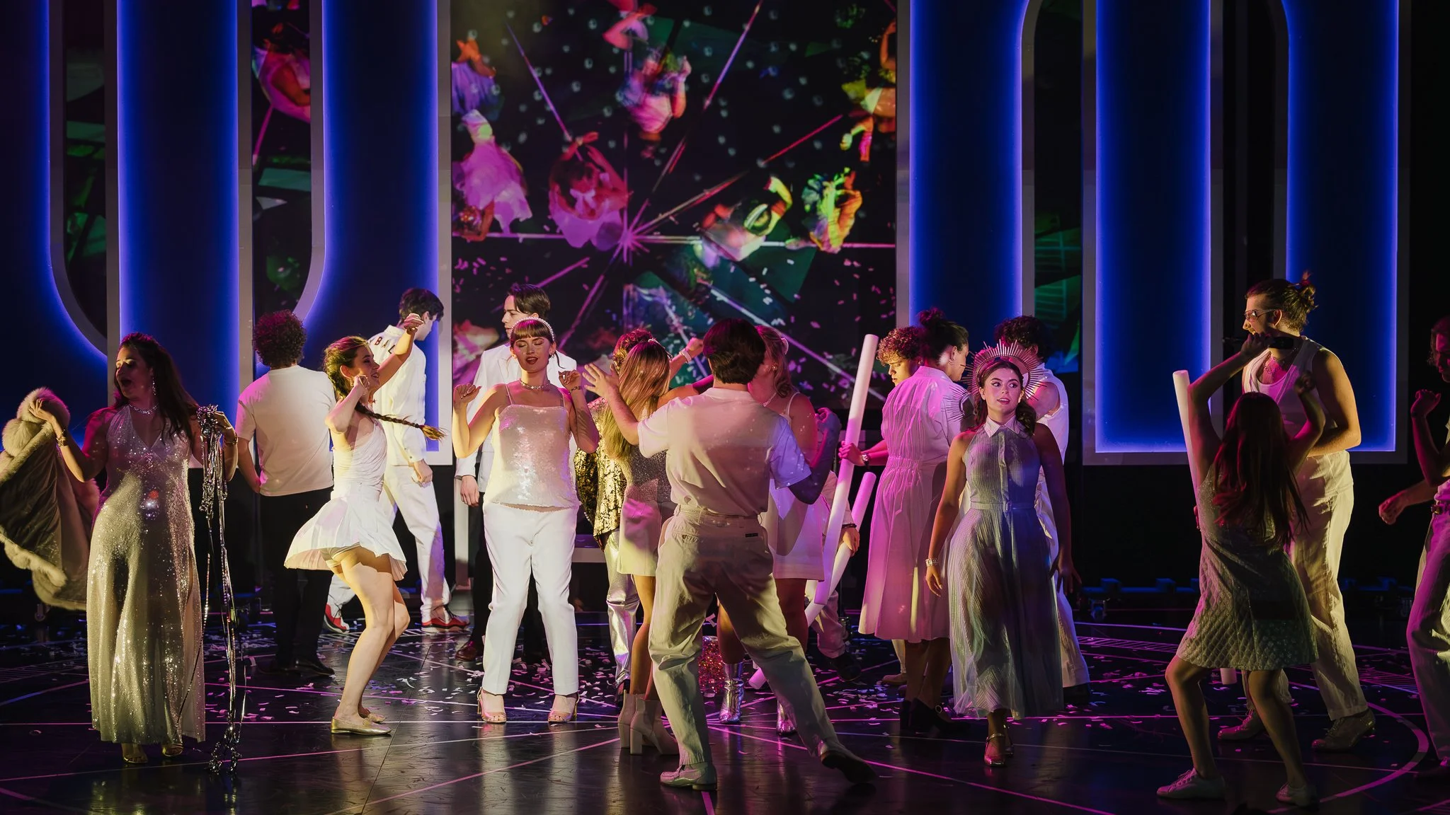 2025 10 09-RomeoandJulietFINALREHEARSAL-JasonSmith-6093.jpg