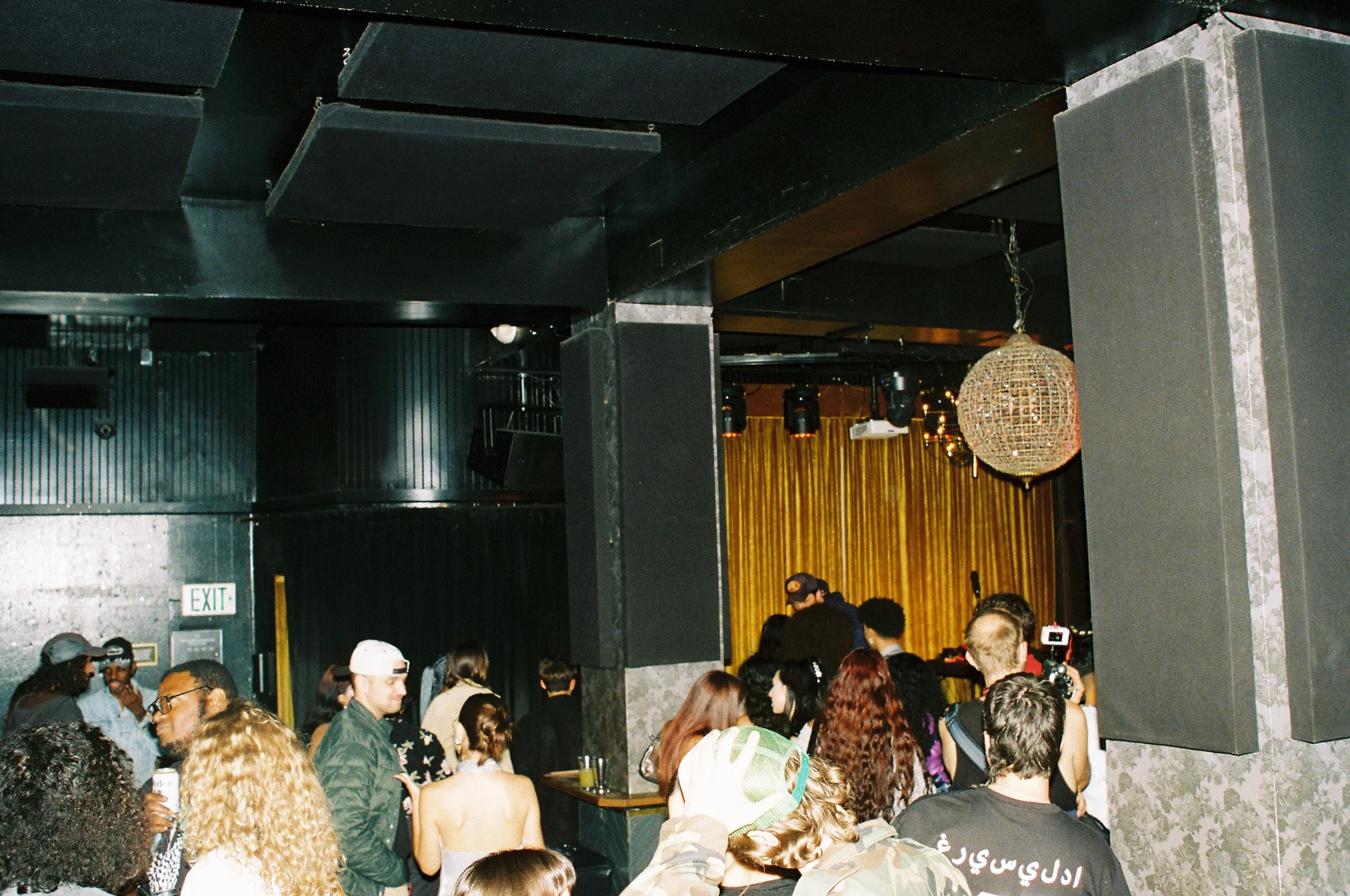 ben0039-R2-068-32A.jpg