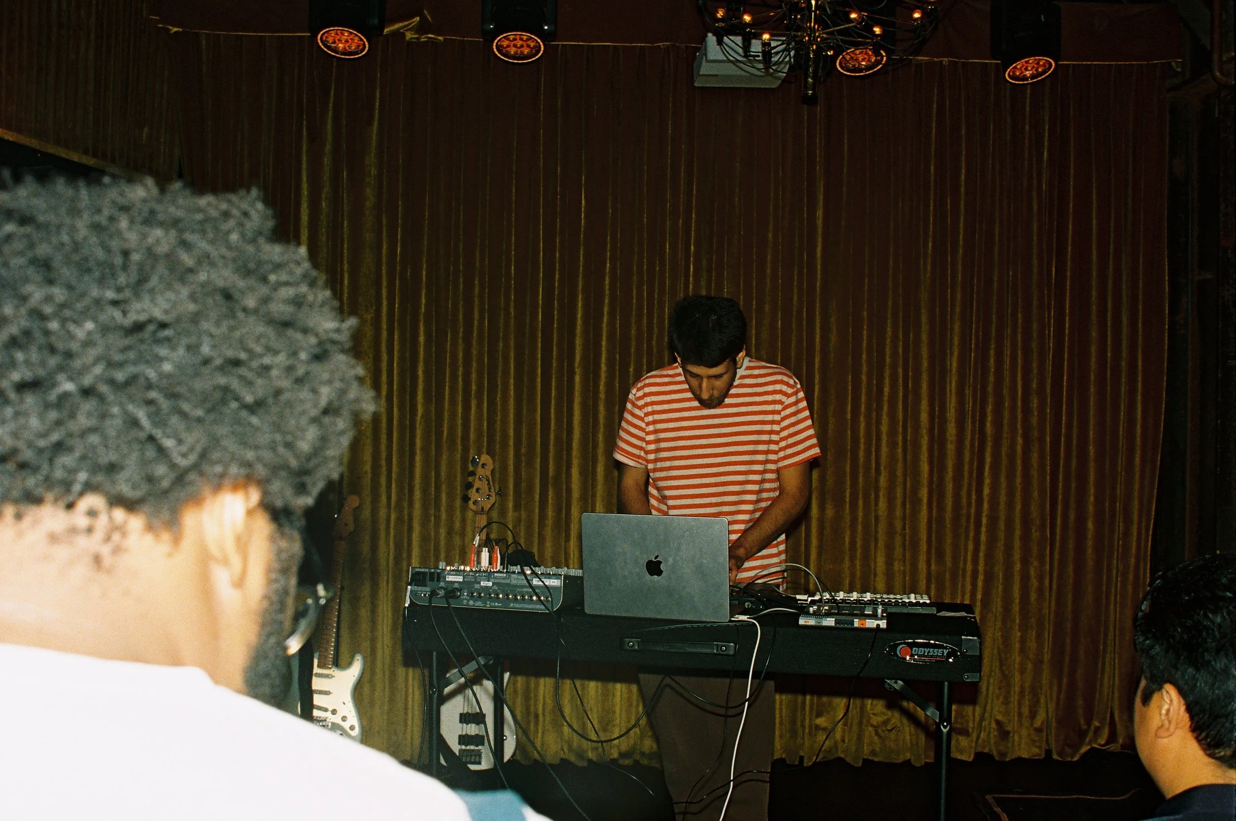 ben0039-R2-076-36A.jpg