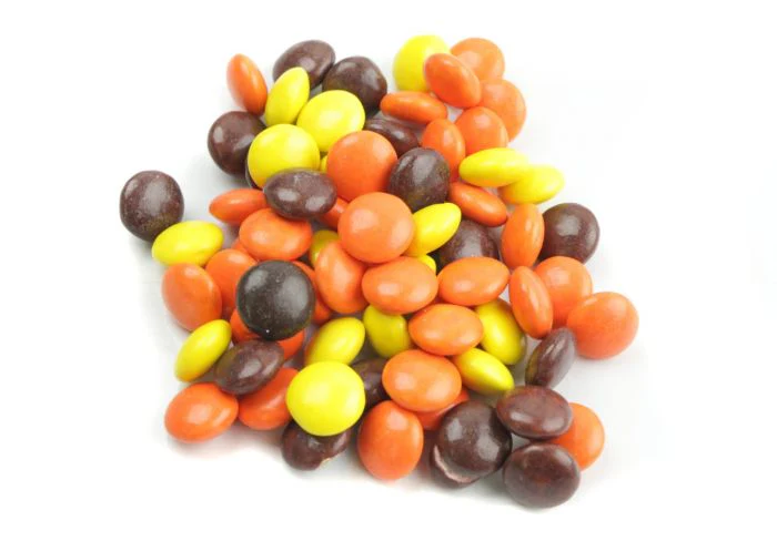 Topping - Reese's Pieces2.png