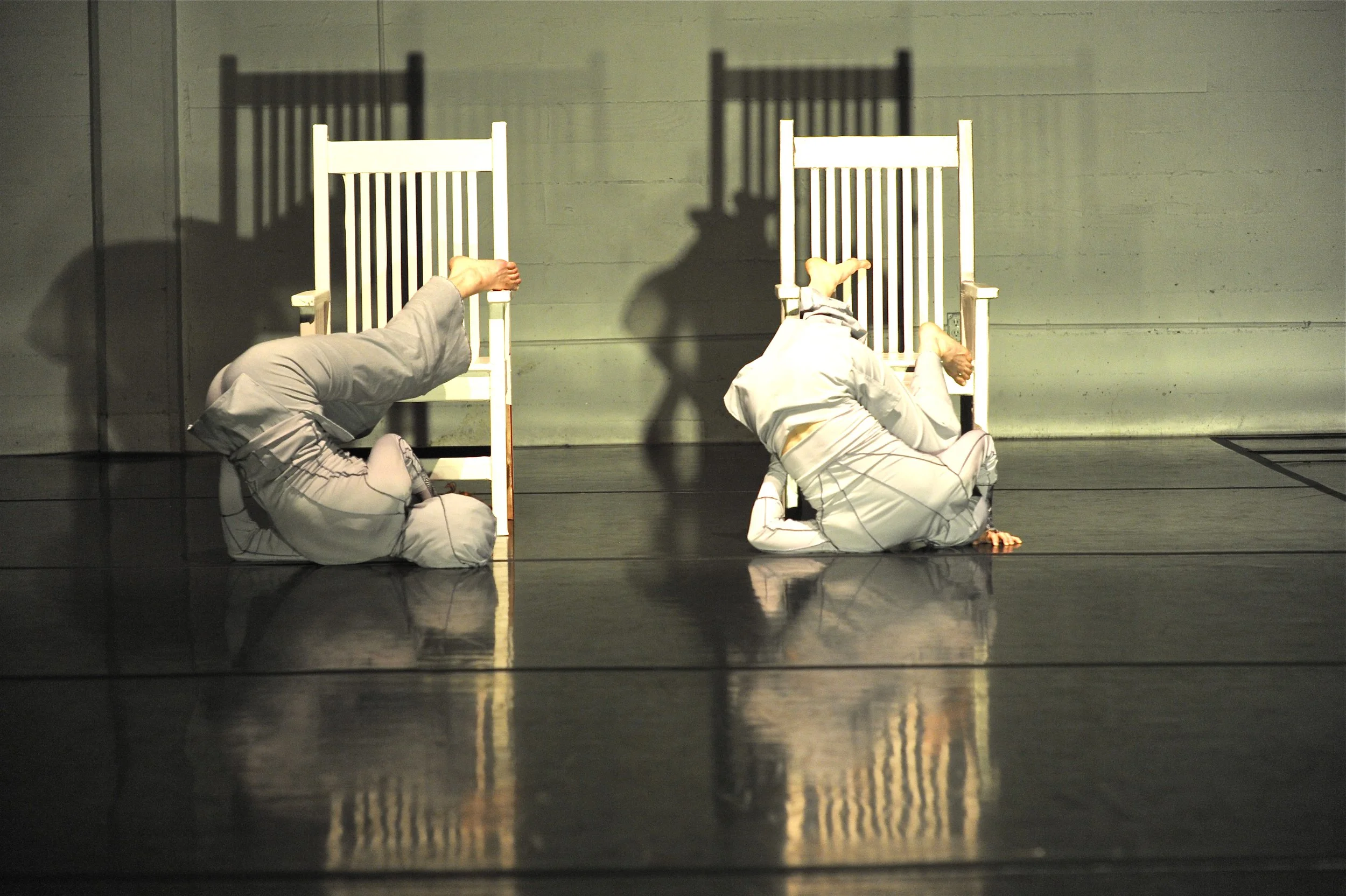 ANIMoid at CounterPULSE, duet with Katarina Eriksson, video installation by Jerry Smith, photo by Frank Revi