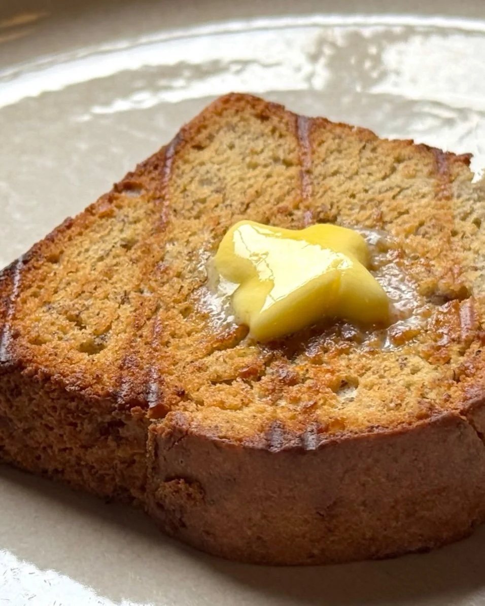 Banana bread + melting butter = the perfect start to the day. ☕🍌