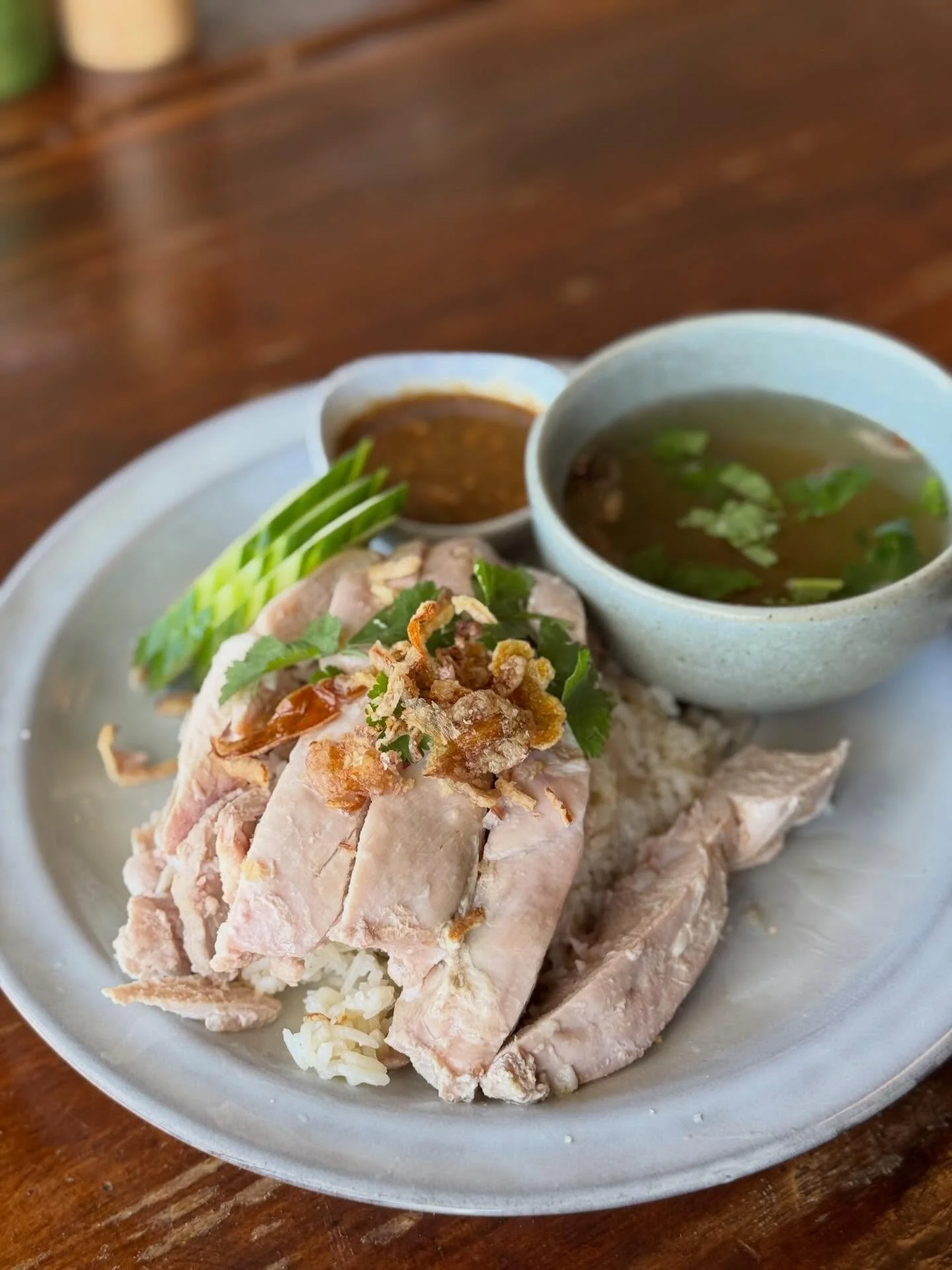 🐔 MONDAY LINCH SPECIAL 🐔
A Thai classic, done our way.
Khao Man Gai &ndash; silky poached chicken, fragrant ginger rice, and our house-made secret sauce that locals swear by.
Available all day Monday till sold out. Walk-ins welcome.
📍 West End Cof