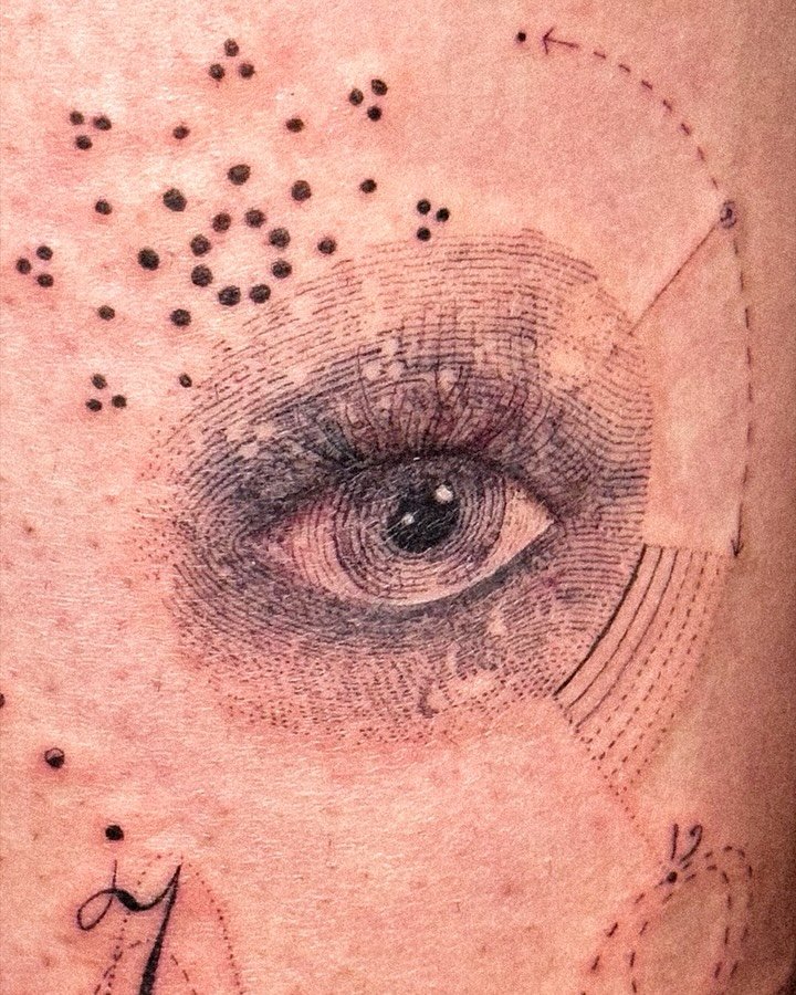 Complemento para un tattoo preexistente ❁&sup2;