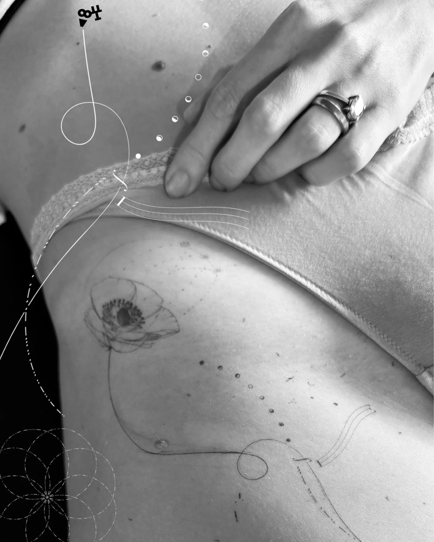 Flor de raz&oacute;n, flor de coraz&oacute;n ❁&sup2; 

#tattoo #tattoos #ink #inked #tattooart bodyart art artwork spiritualtattoo finelinetattoo linework