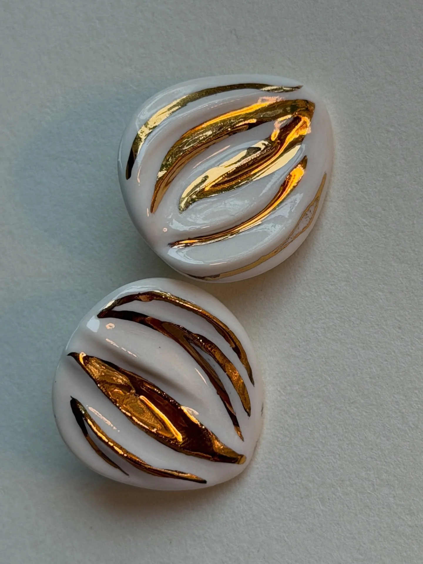 White porcelain earrings with real gold accents.
Not available &mdash; they have found their wearer 🤍