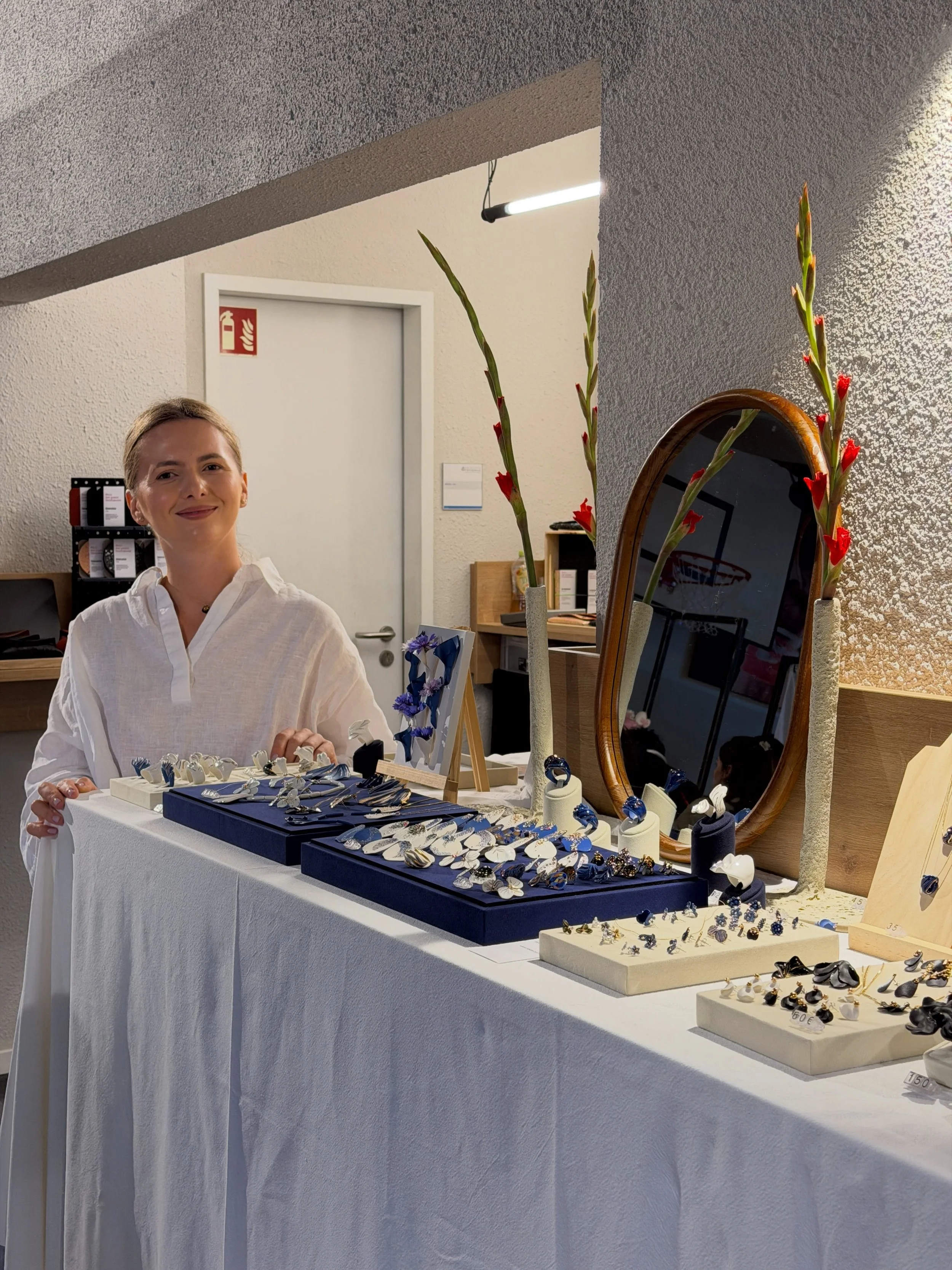 And just like that, my third market went by.

This one felt different.

It felt a little like being back in the nest where so much of this started. The market was organized by these two women, Lea @studiostarke_ceramics and Tanja @pottery.hontas , wh