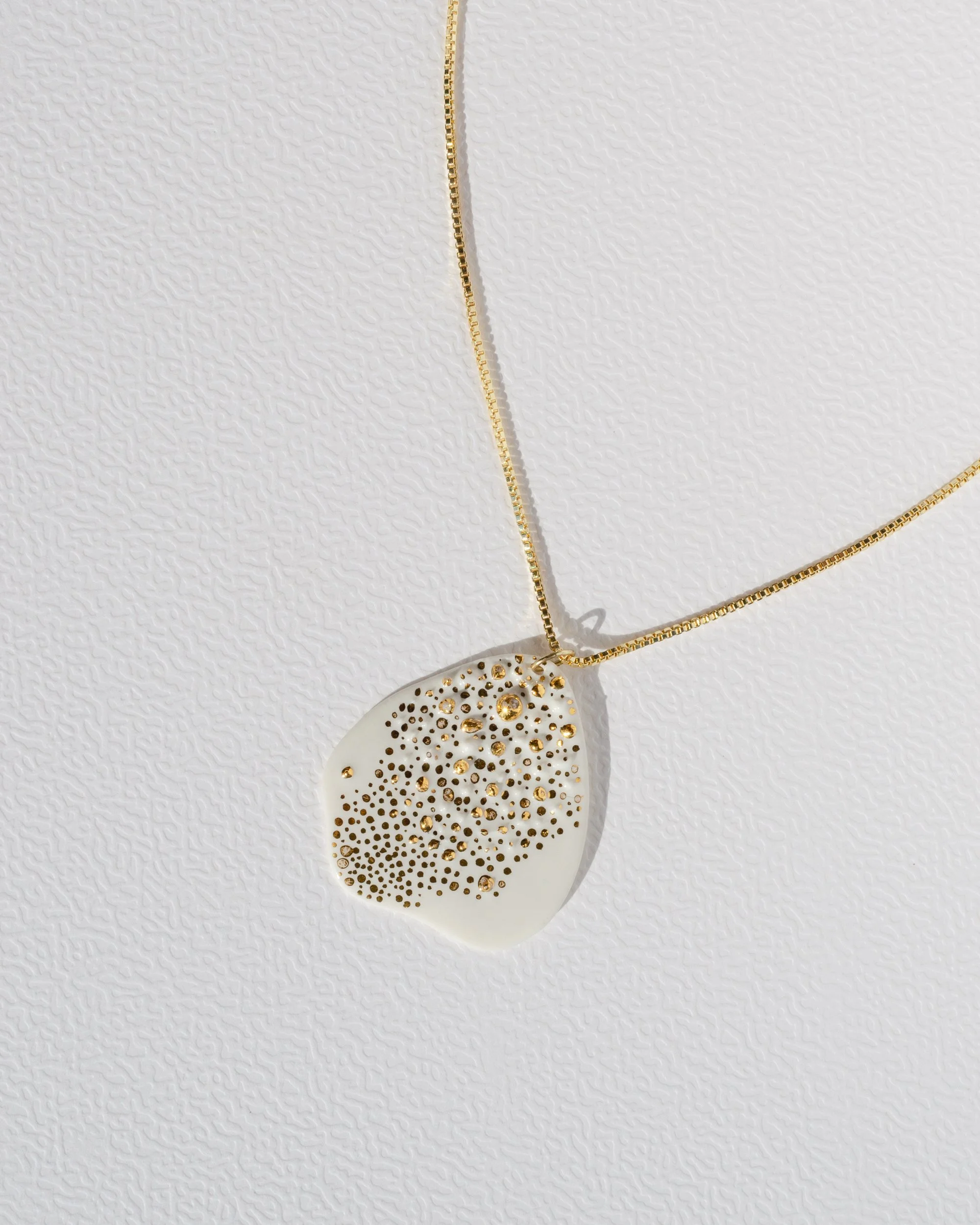 Sunlit Pollen Necklace