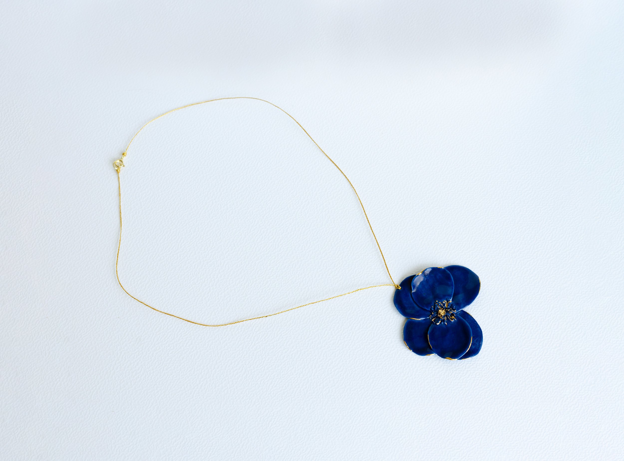blue-in-bloom-porcelain-necklace-2.jpg