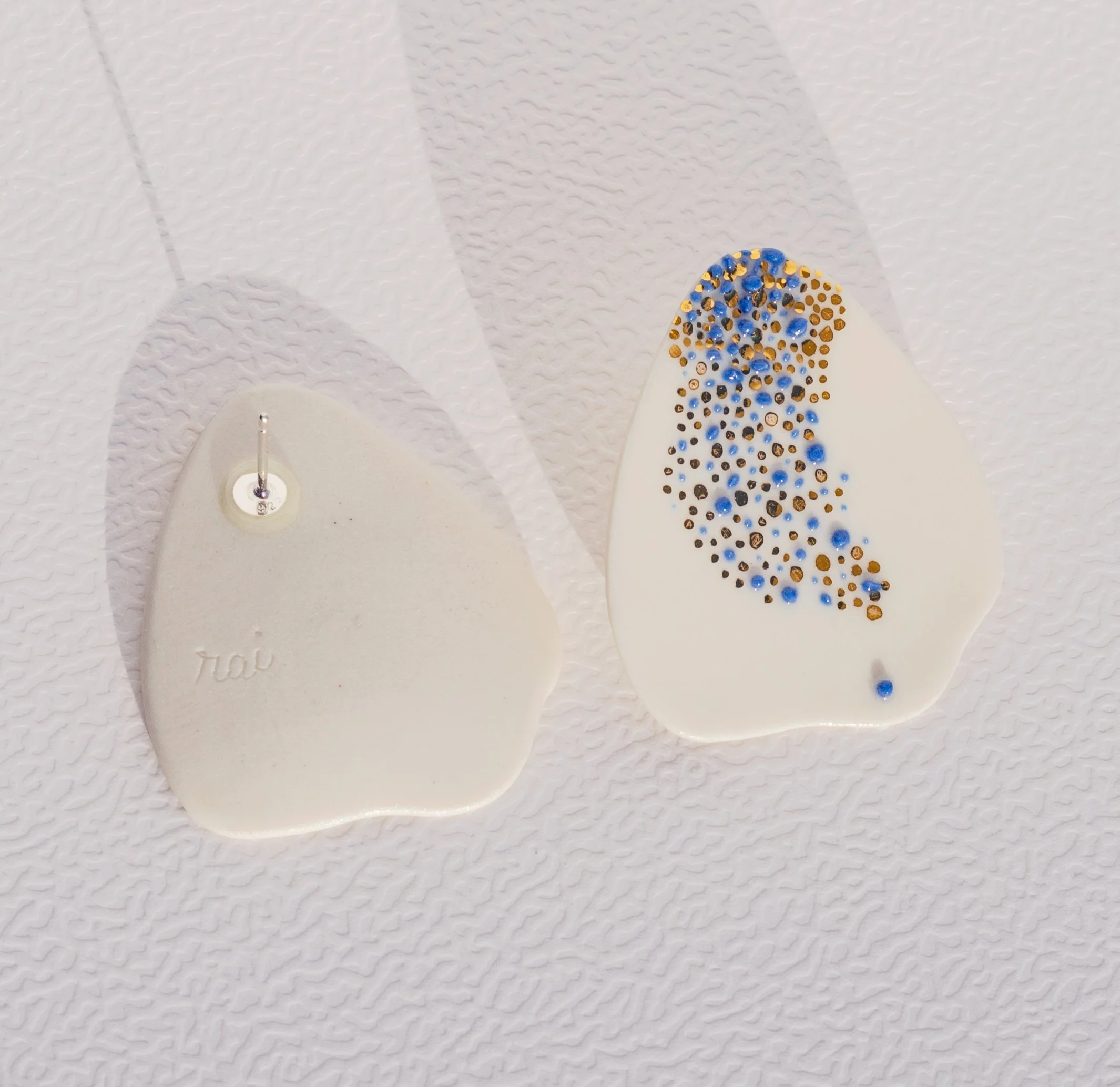 light-carried-home-porcelain-earrings-3.jpg
