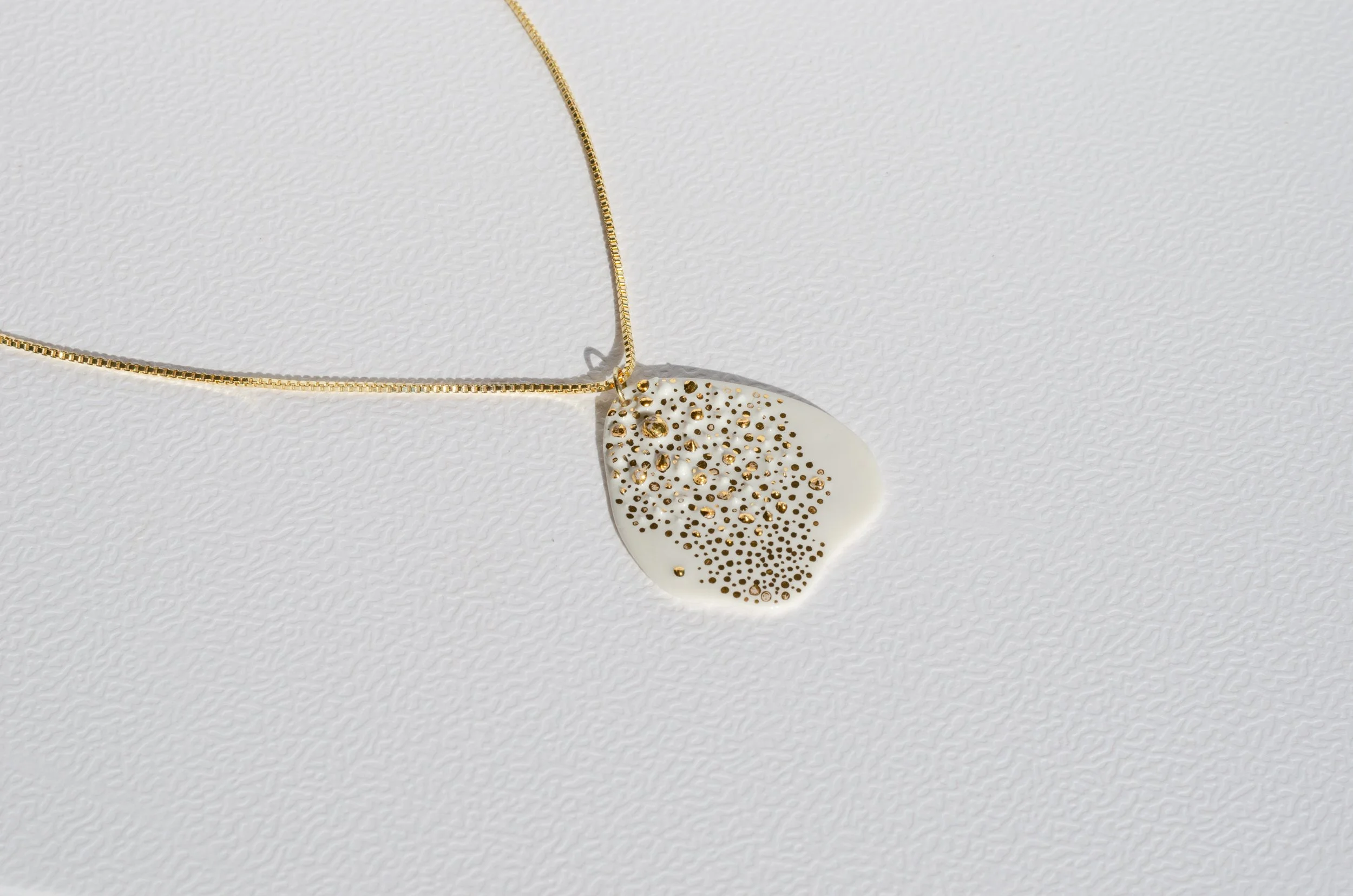 Sunlit-Pollen-Necklace-2.jpg