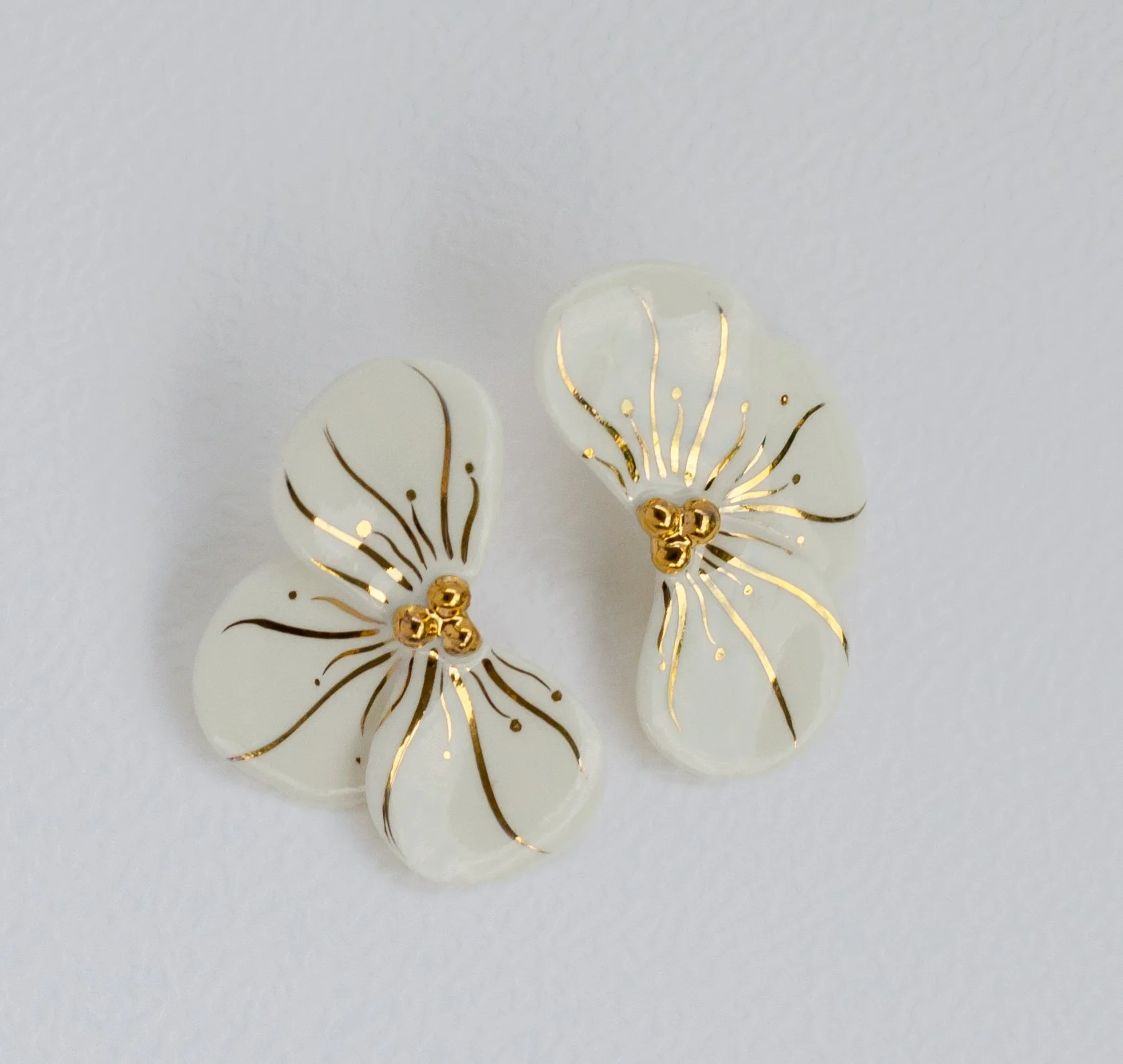 sunlit-bloom-porcelain-earrings-4.jpg