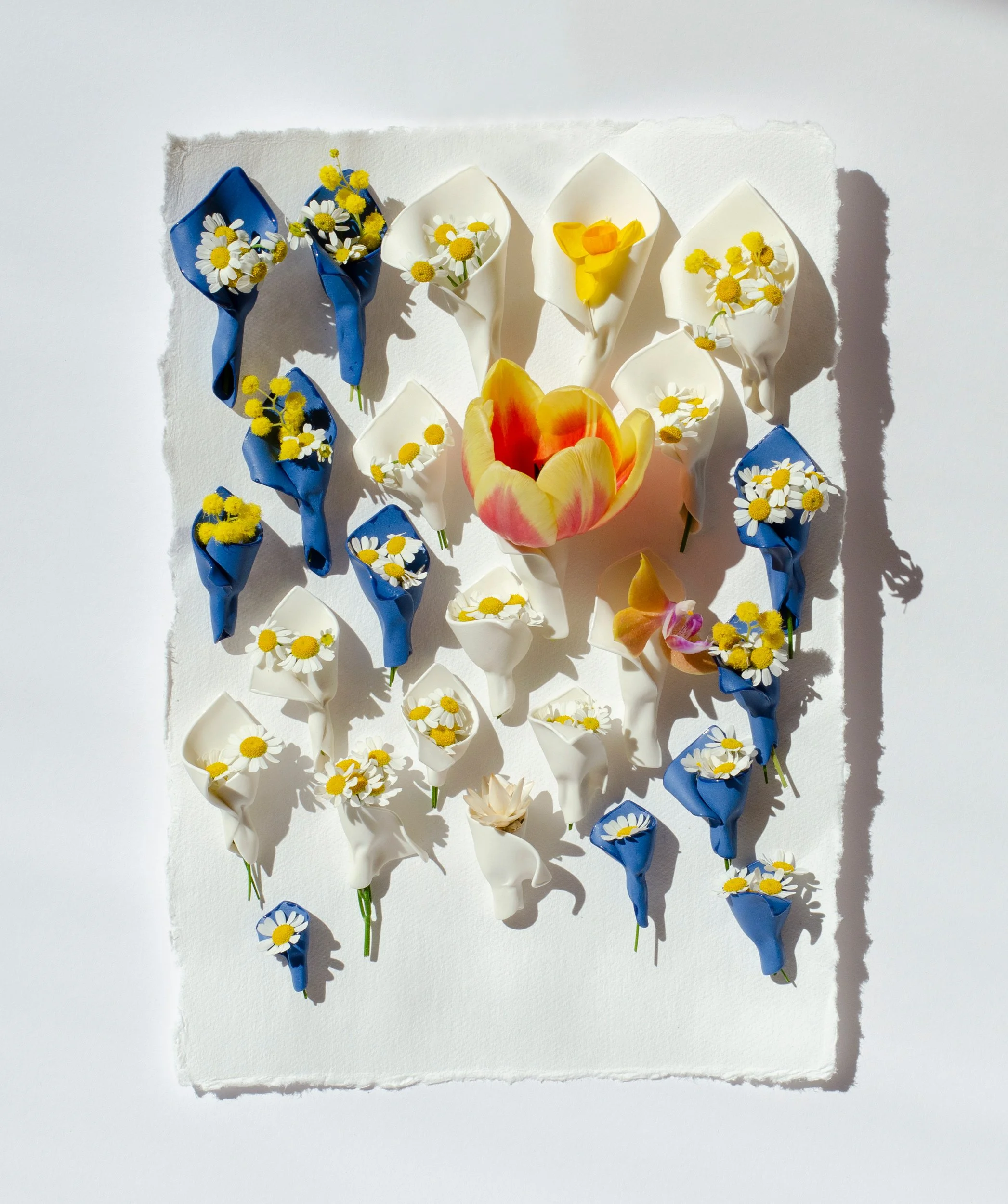 bouquet-porcelain-brooches.jpg