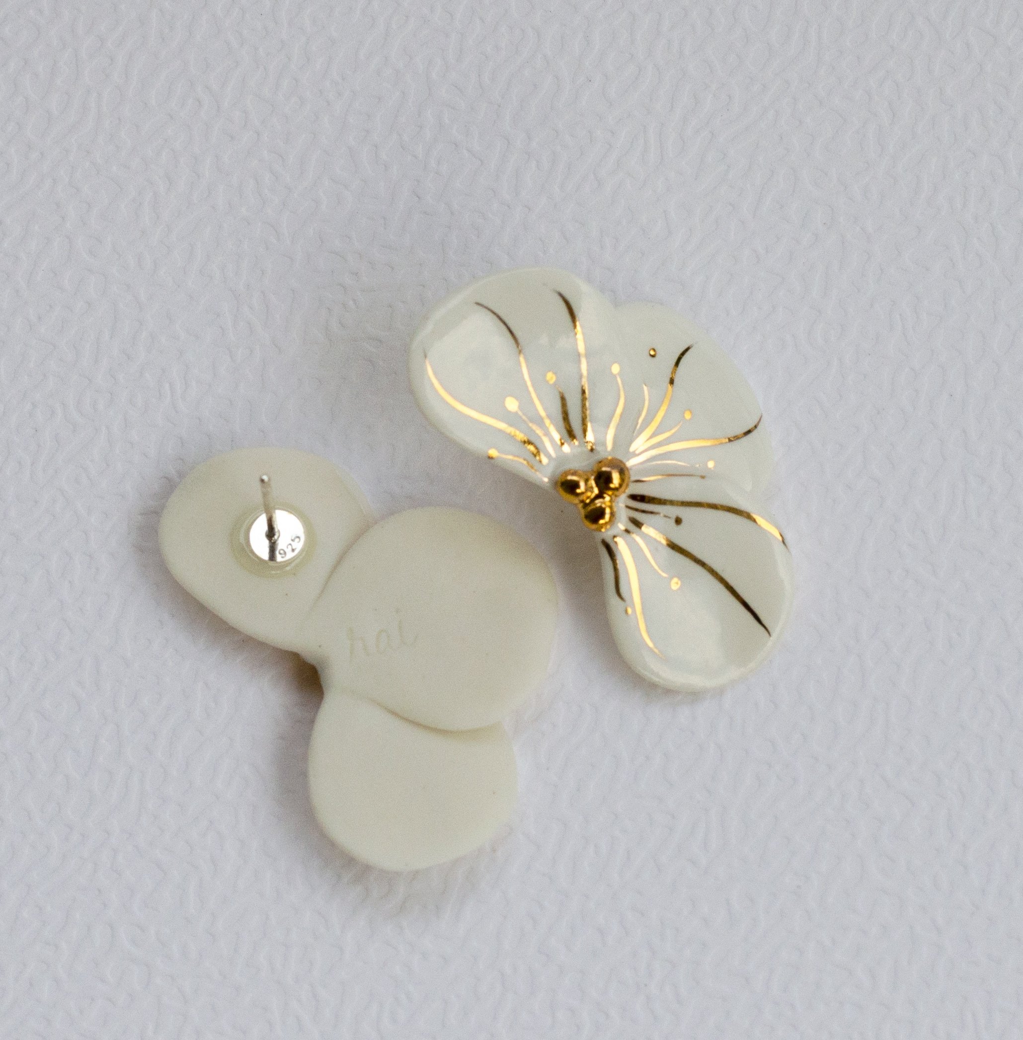 sunlit-bloom-porcelain-earrings-3.jpg
