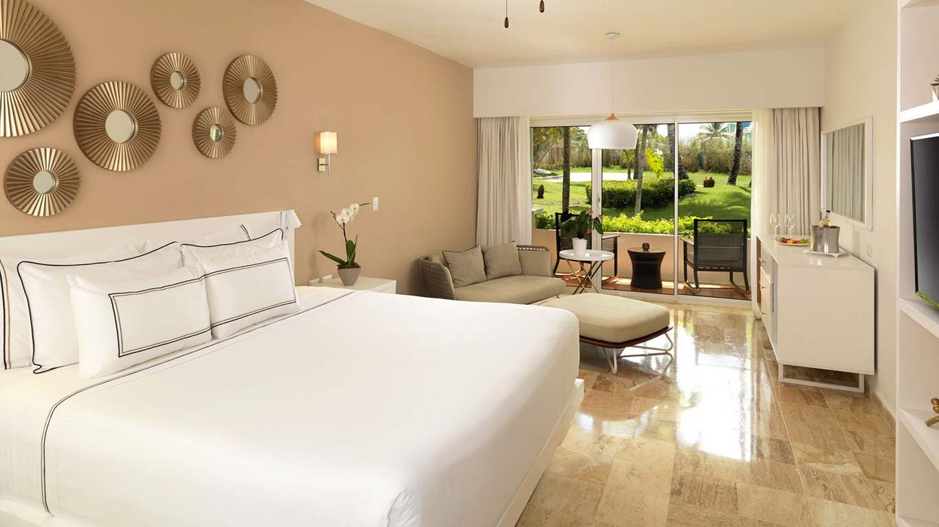 A bed that doesn’t need making. A room that holds no chaos. A pause that’s just for you.