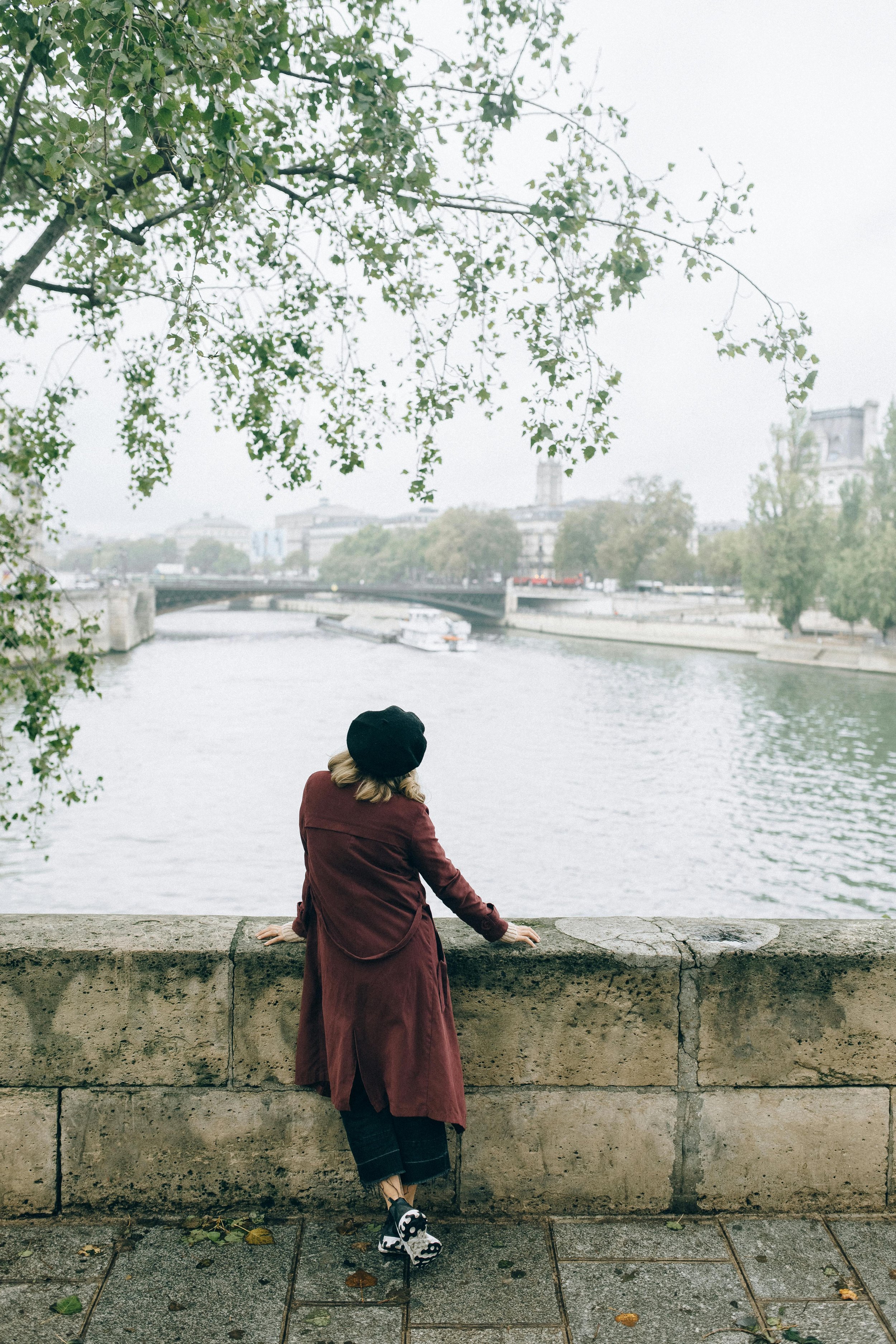 Space to pause, think, or feel it all—this moment is yours.
