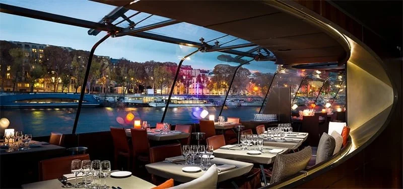bateauxparisiens.jpg