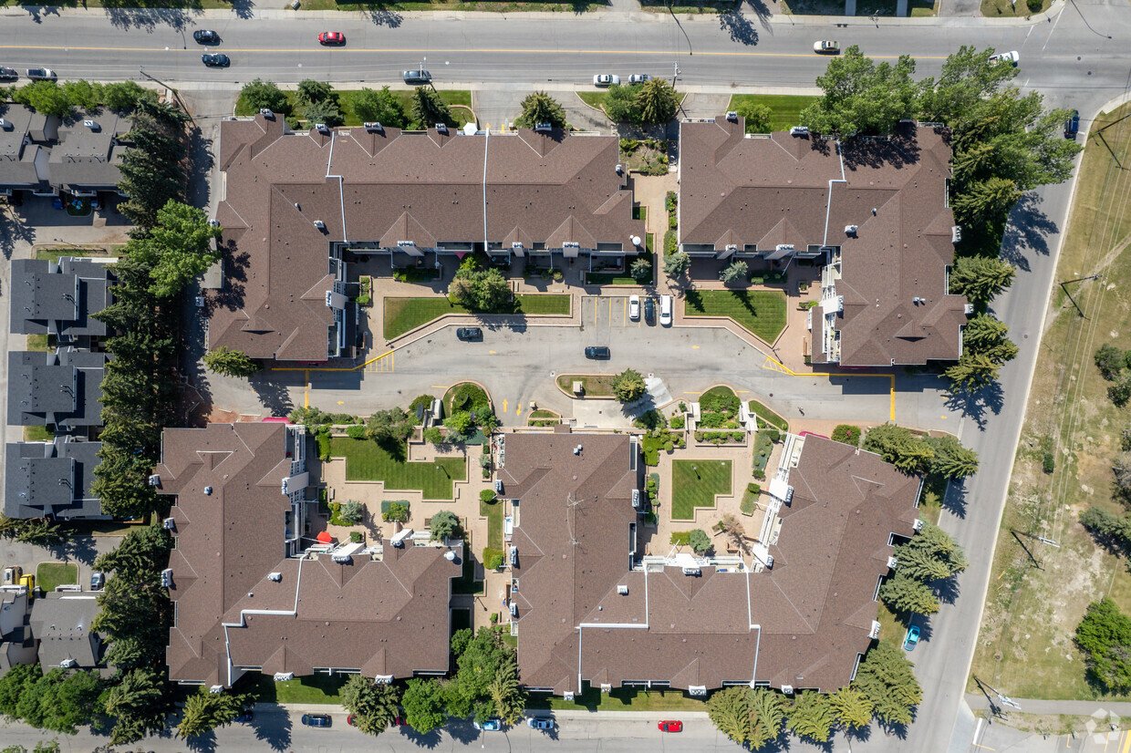 parkview-village-calgary-ab-aerial-photo.jpg