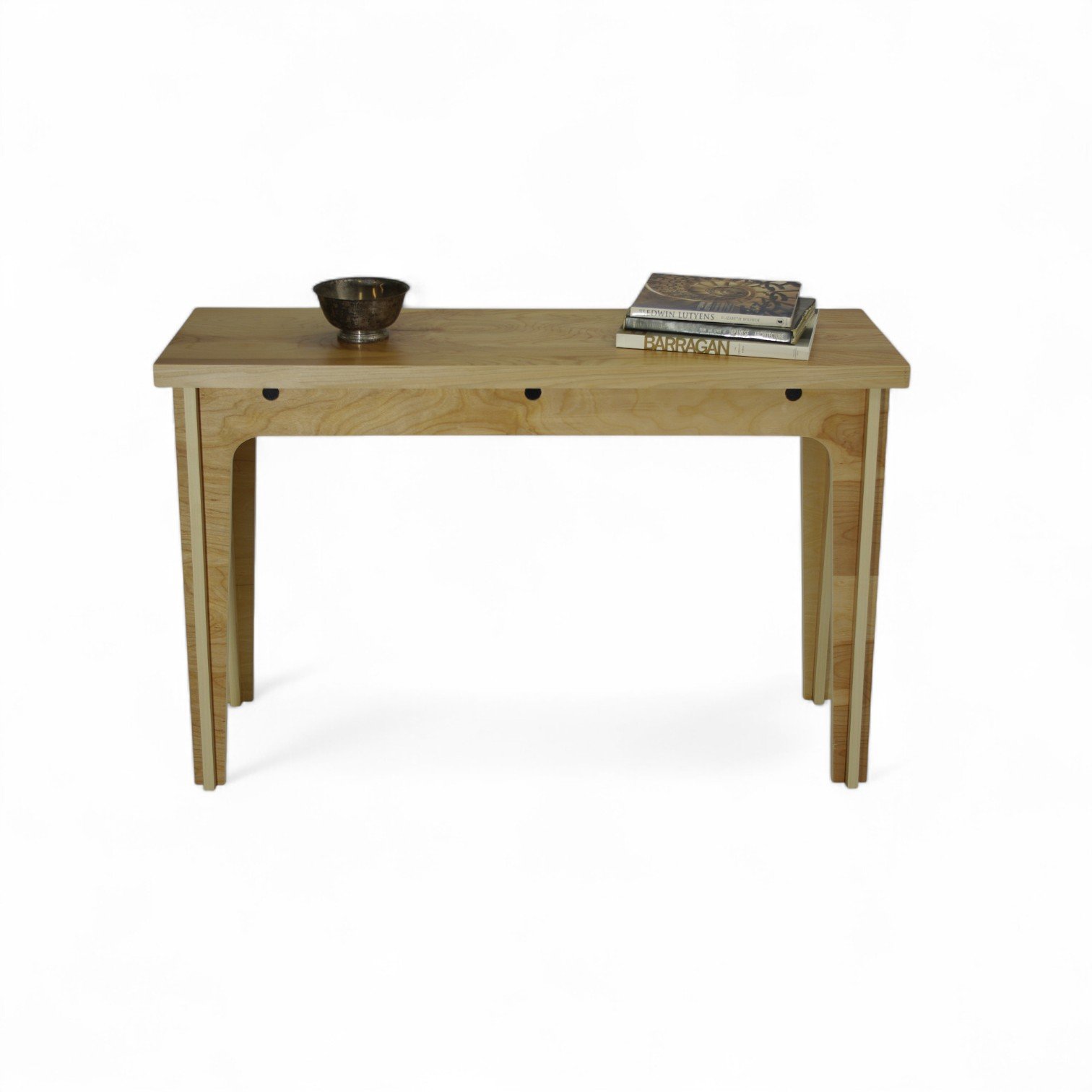 table consoule front stuff-Photoroom.jpg